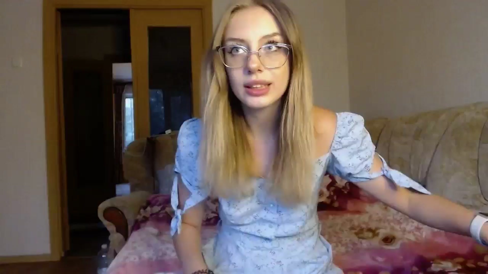 Gallery image thumbnail from YaeMiko's myfreecams stream on, 09/06/2024, 16:37 image 5 of 20