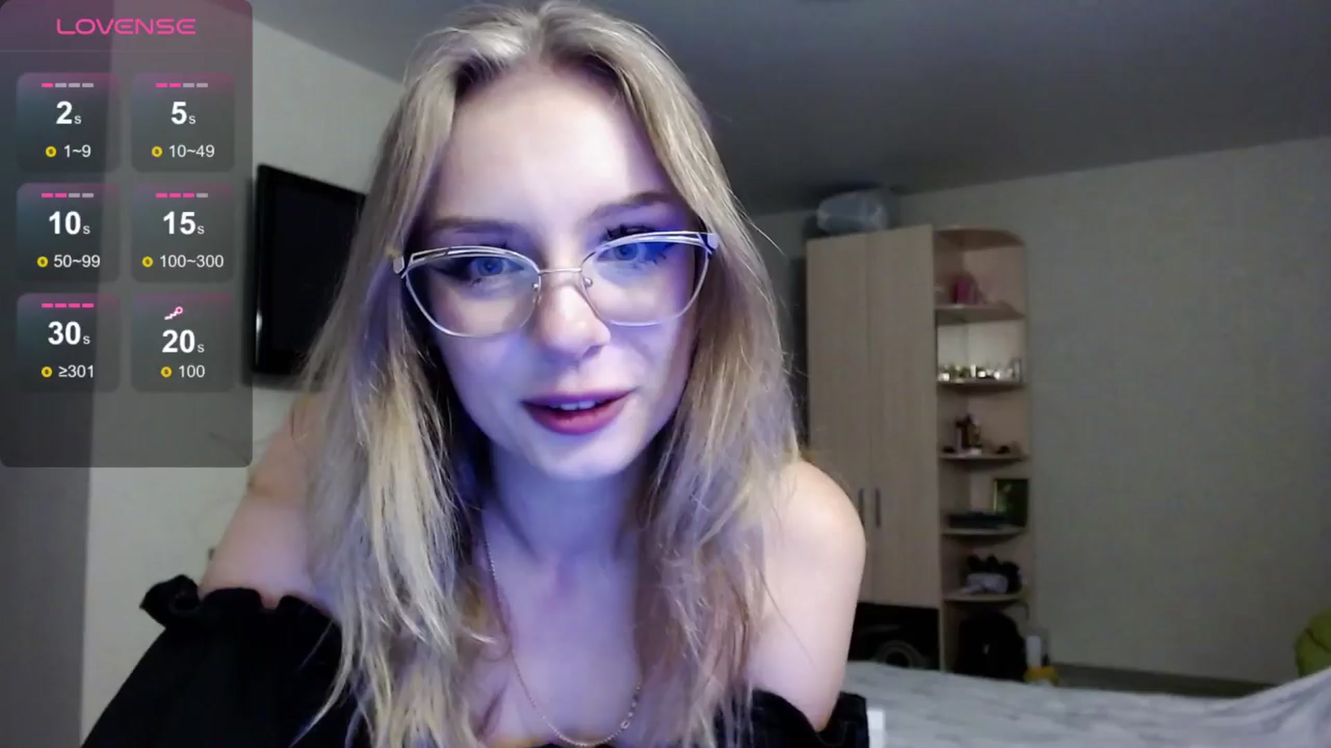 Gallery image thumbnail from YaeMiko's myfreecams stream on, 09/30/2024, 15:56 image 17 of 20