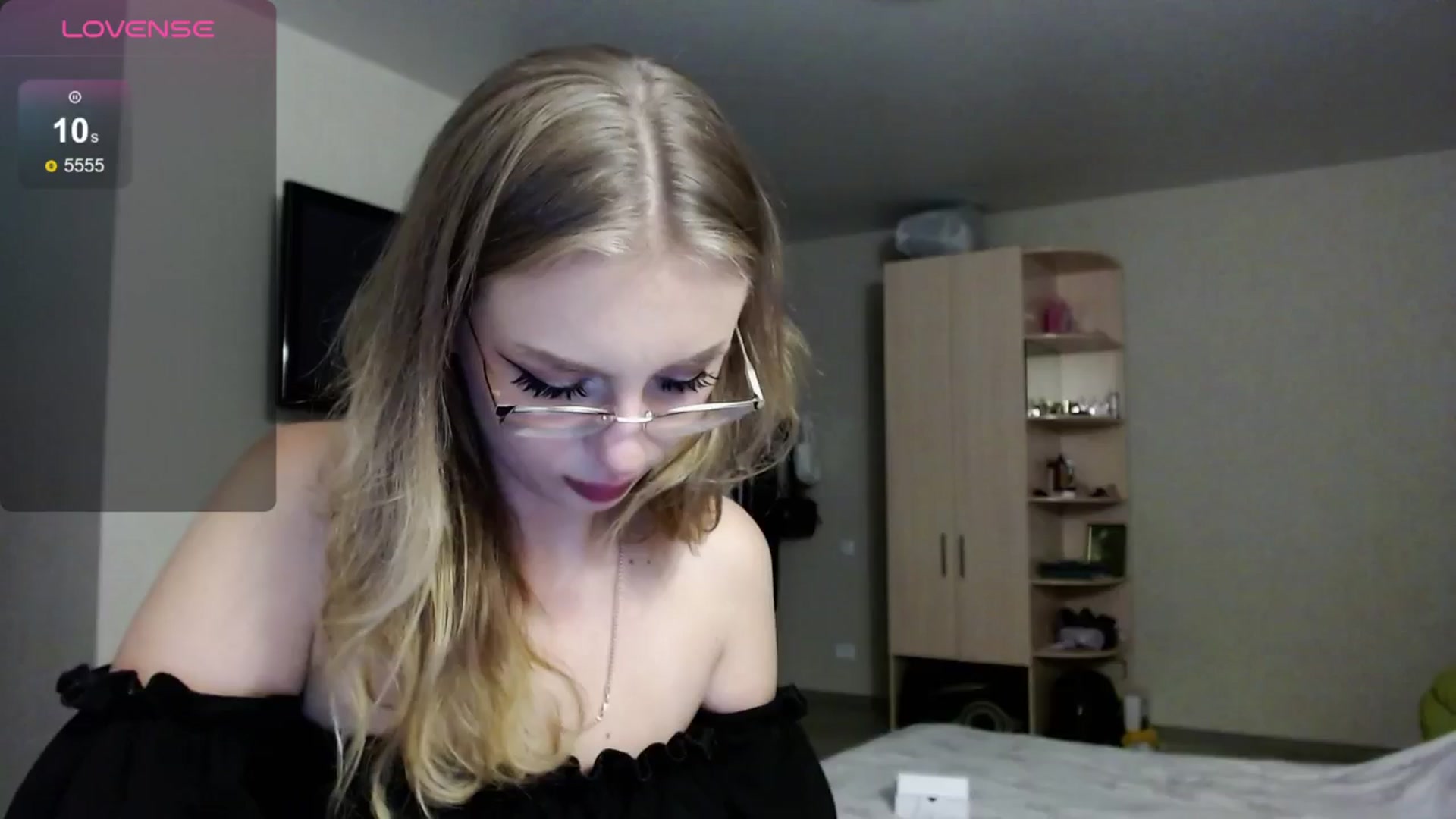 Gallery image thumbnail from YaeMiko's myfreecams stream on, 09/30/2024, 15:56 image 19 of 20