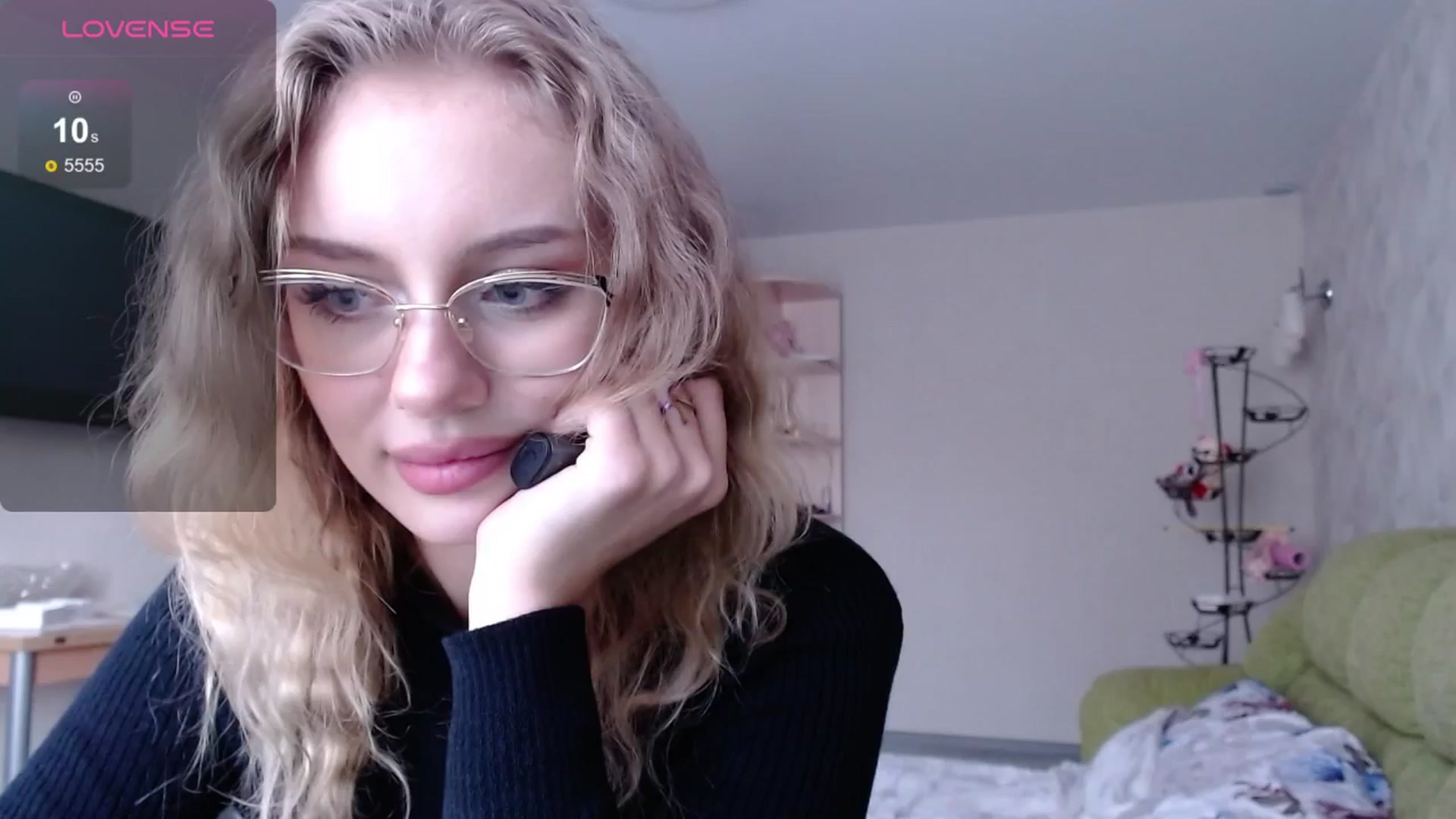 Gallery image thumbnail from YaeMiko's myfreecams stream on, 10/05/2024, 14:05 image 15 of 20