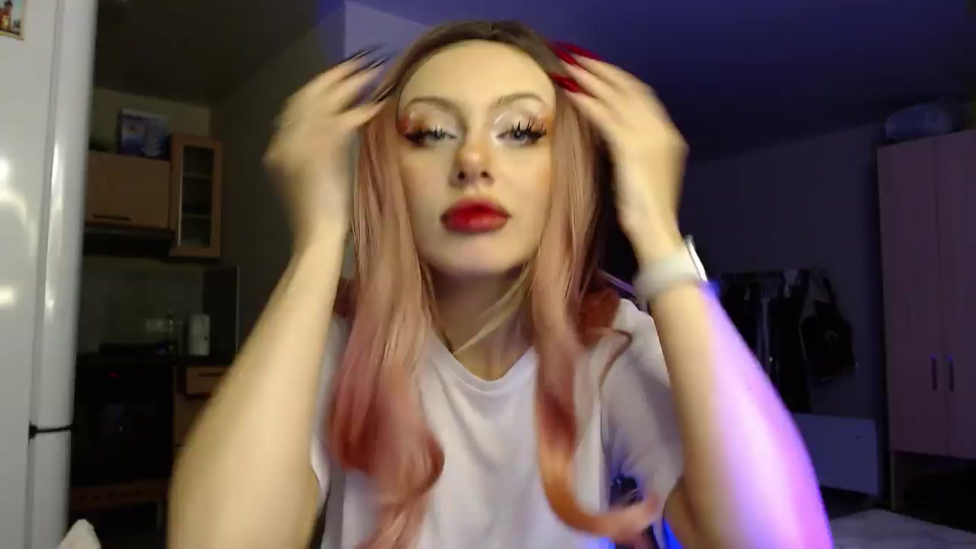 Gallery image thumbnail from YaeMiko's myfreecams stream on, 11/19/2024, 04:14 image 5 of 20