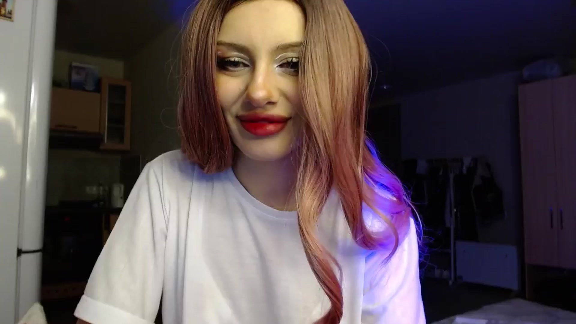 Gallery image thumbnail from YaeMiko's myfreecams stream on, 11/19/2024, 04:14 image 12 of 20