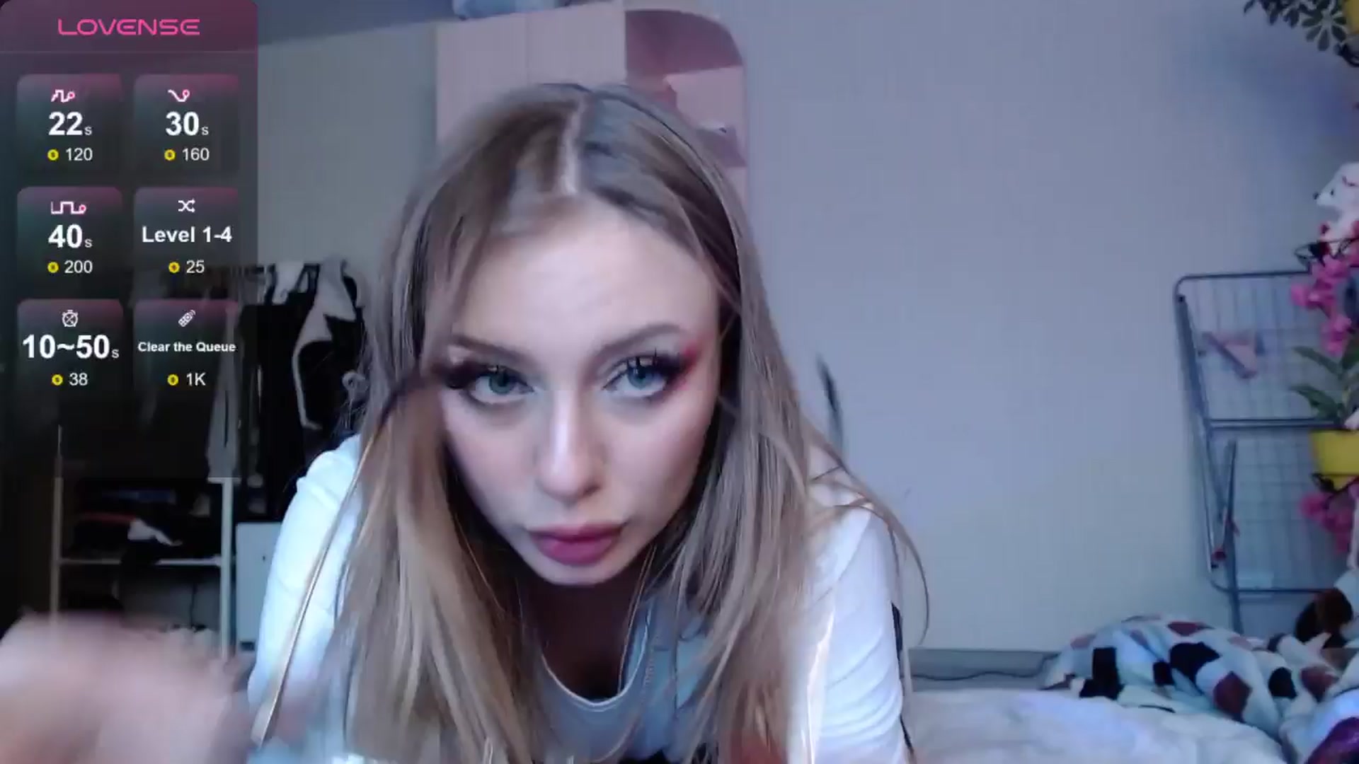 Gallery image thumbnail from YaeMiko's myfreecams stream on, 11/19/2024, 06:40 image 6 of 20