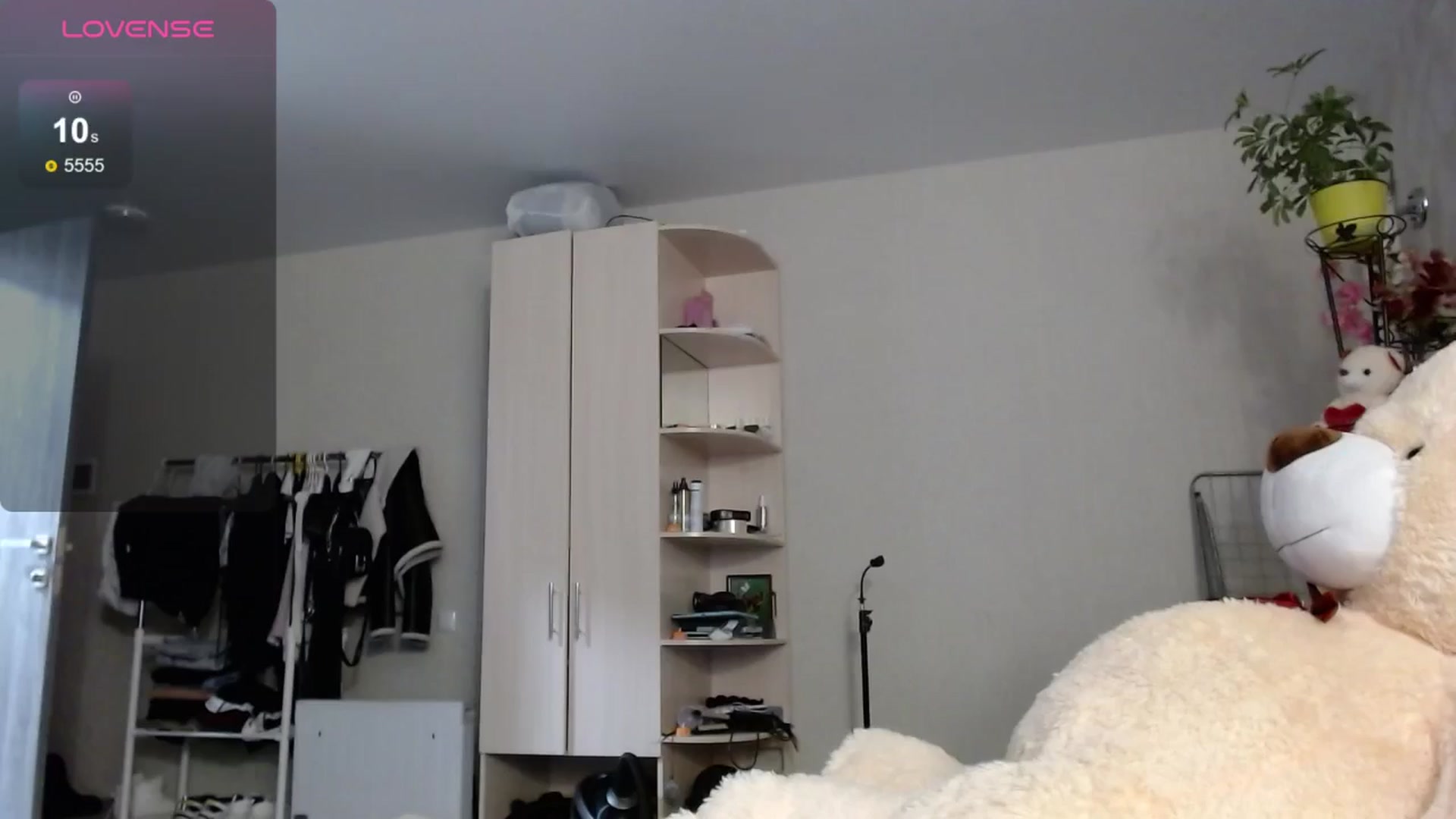 Gallery image thumbnail from YaeMiko's myfreecams stream on, 11/23/2024, 21:12 image 9 of 20