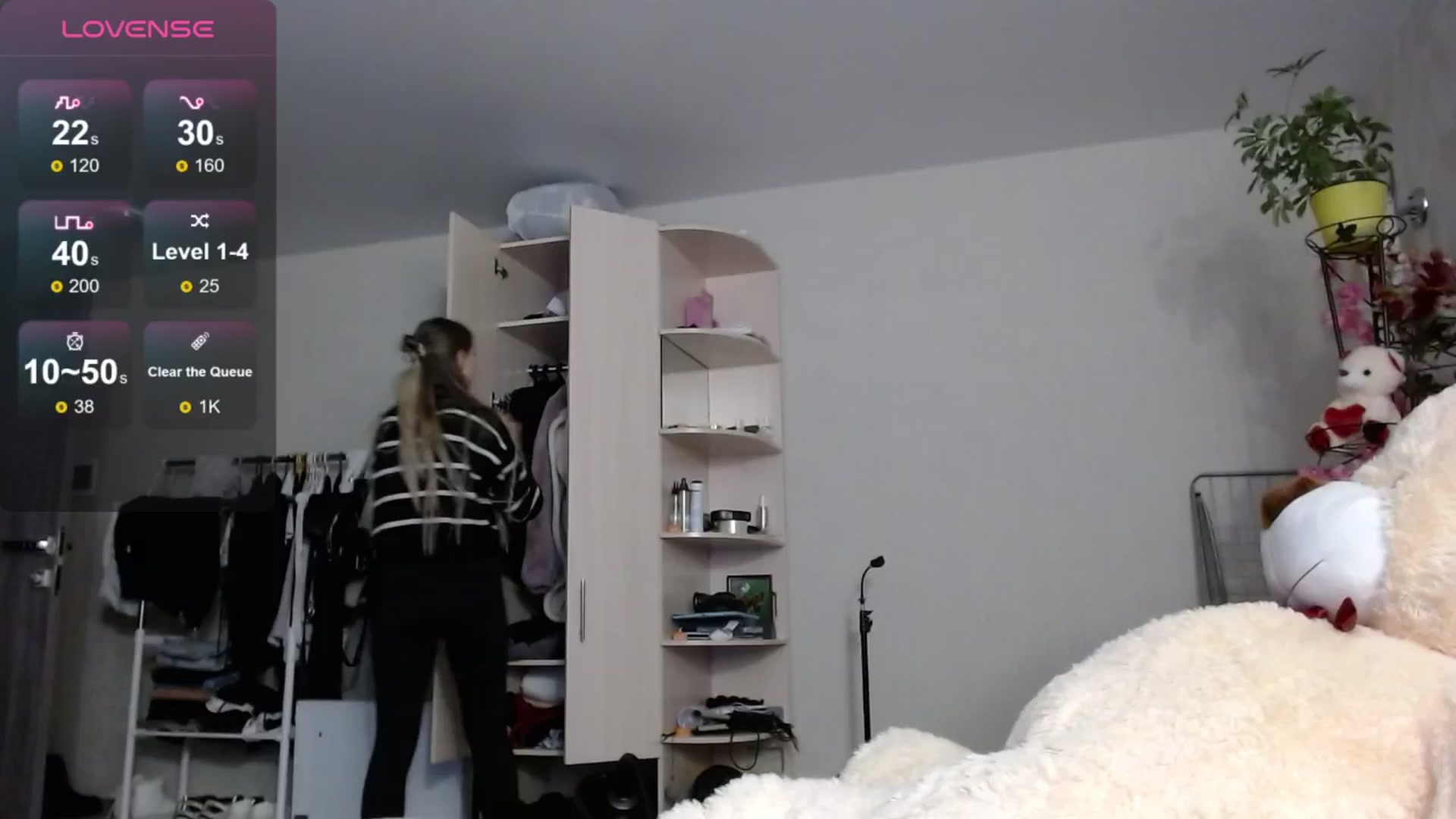 Gallery image thumbnail from YaeMiko's myfreecams stream on, 11/23/2024, 21:12 image 6 of 20