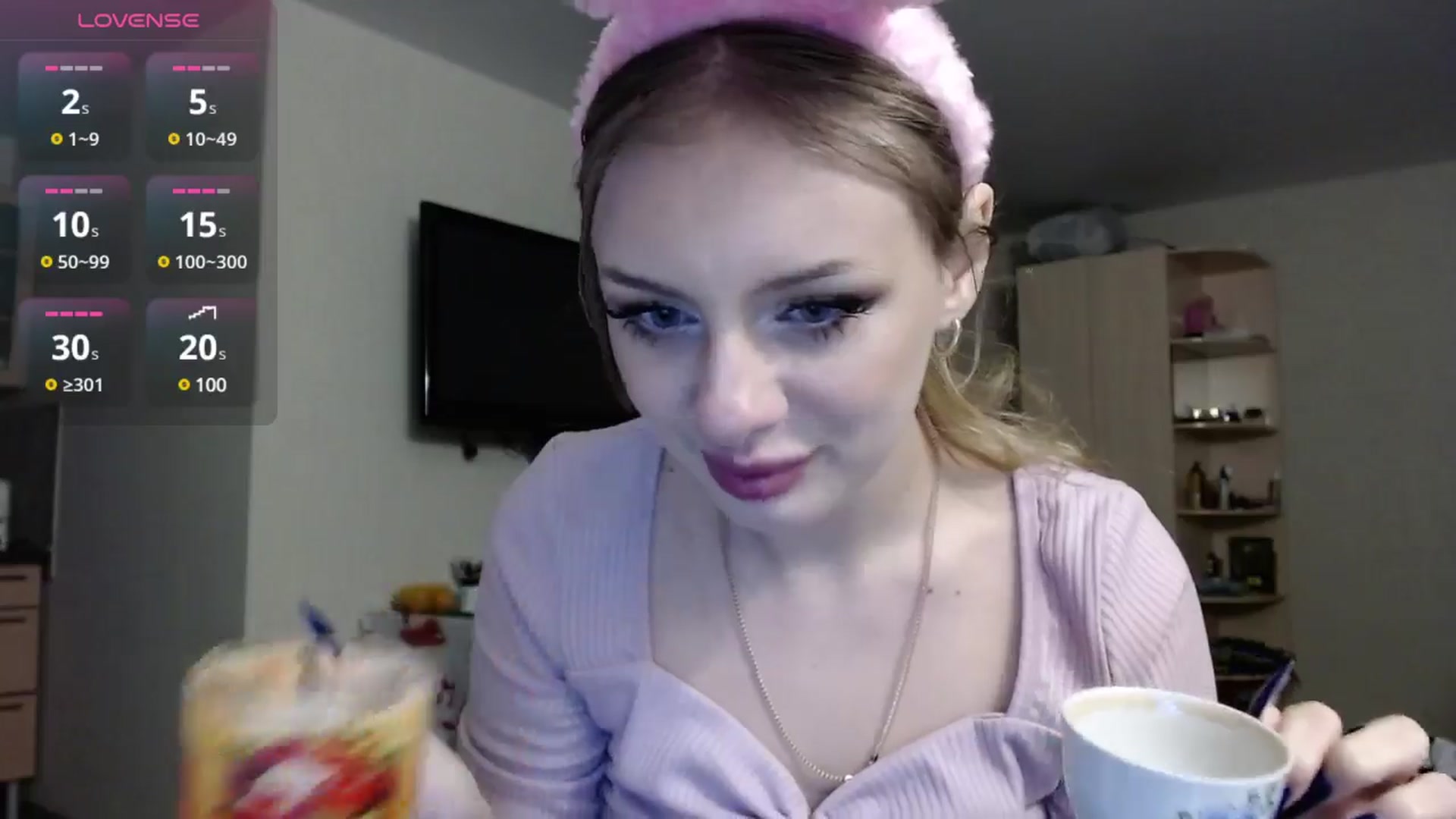Gallery image thumbnail from YaeMiko's myfreecams stream on, 12/05/2024, 19:23 image 13 of 20