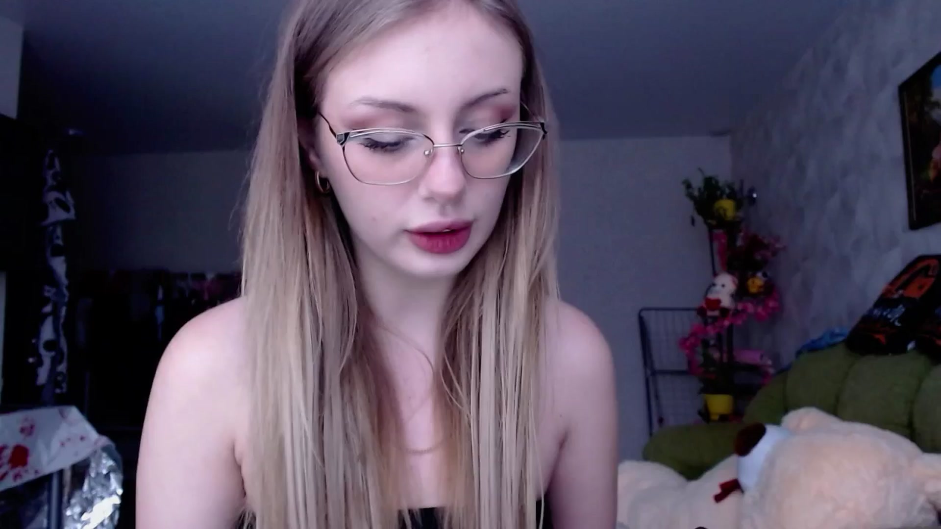 Gallery image thumbnail from YaeMiko's myfreecams stream on, 01/06/2025, 12:26 image 9 of 20
