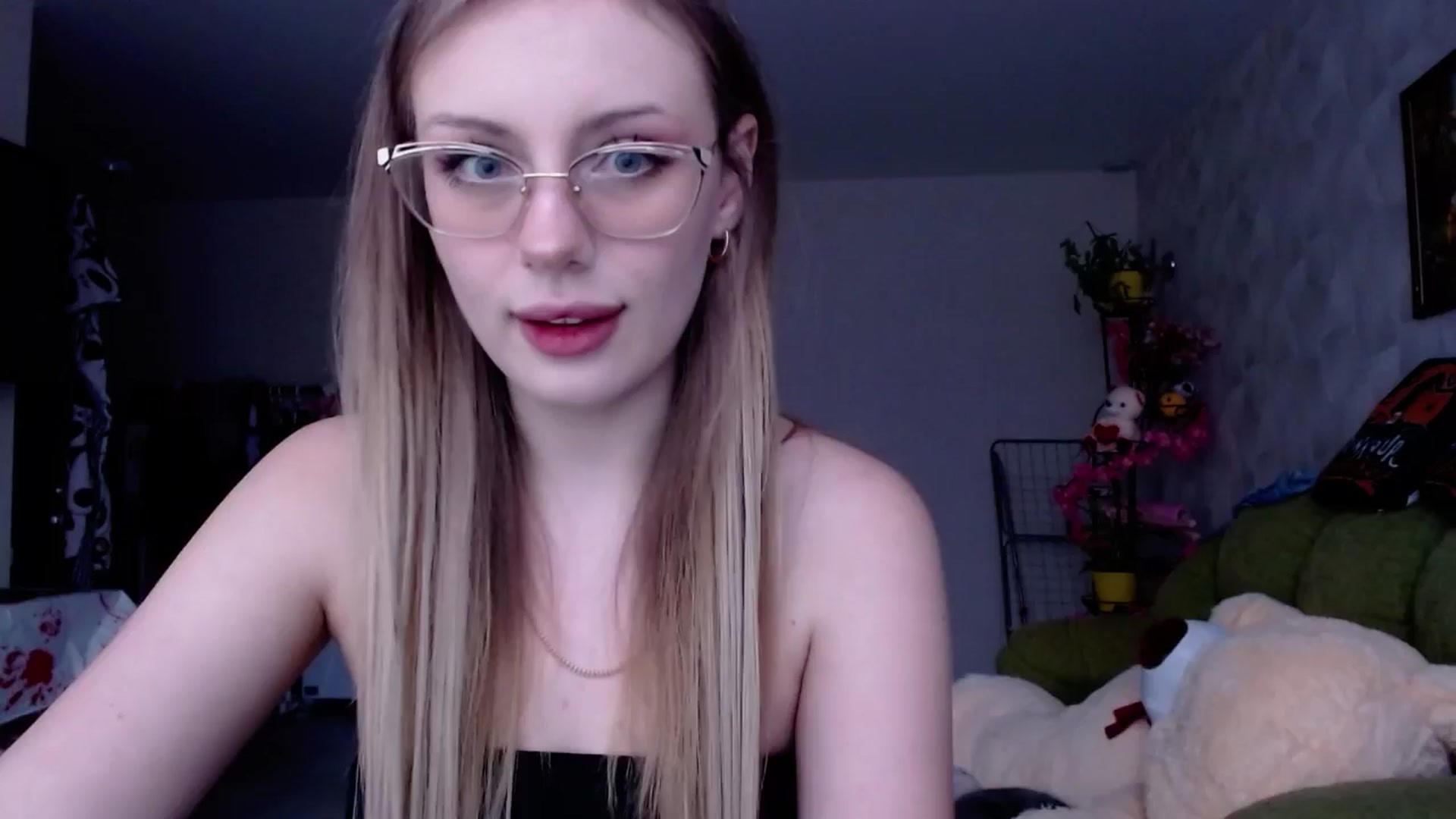 Gallery image thumbnail from YaeMiko's myfreecams stream on, 01/06/2025, 12:26 image 7 of 20