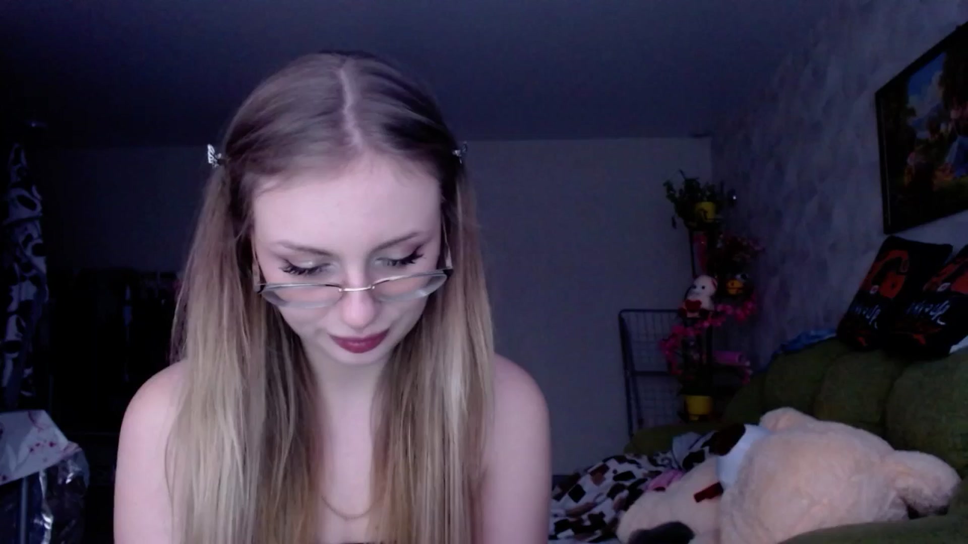 Gallery image thumbnail from YaeMiko's myfreecams stream on, 01/06/2025, 14:09 image 8 of 20