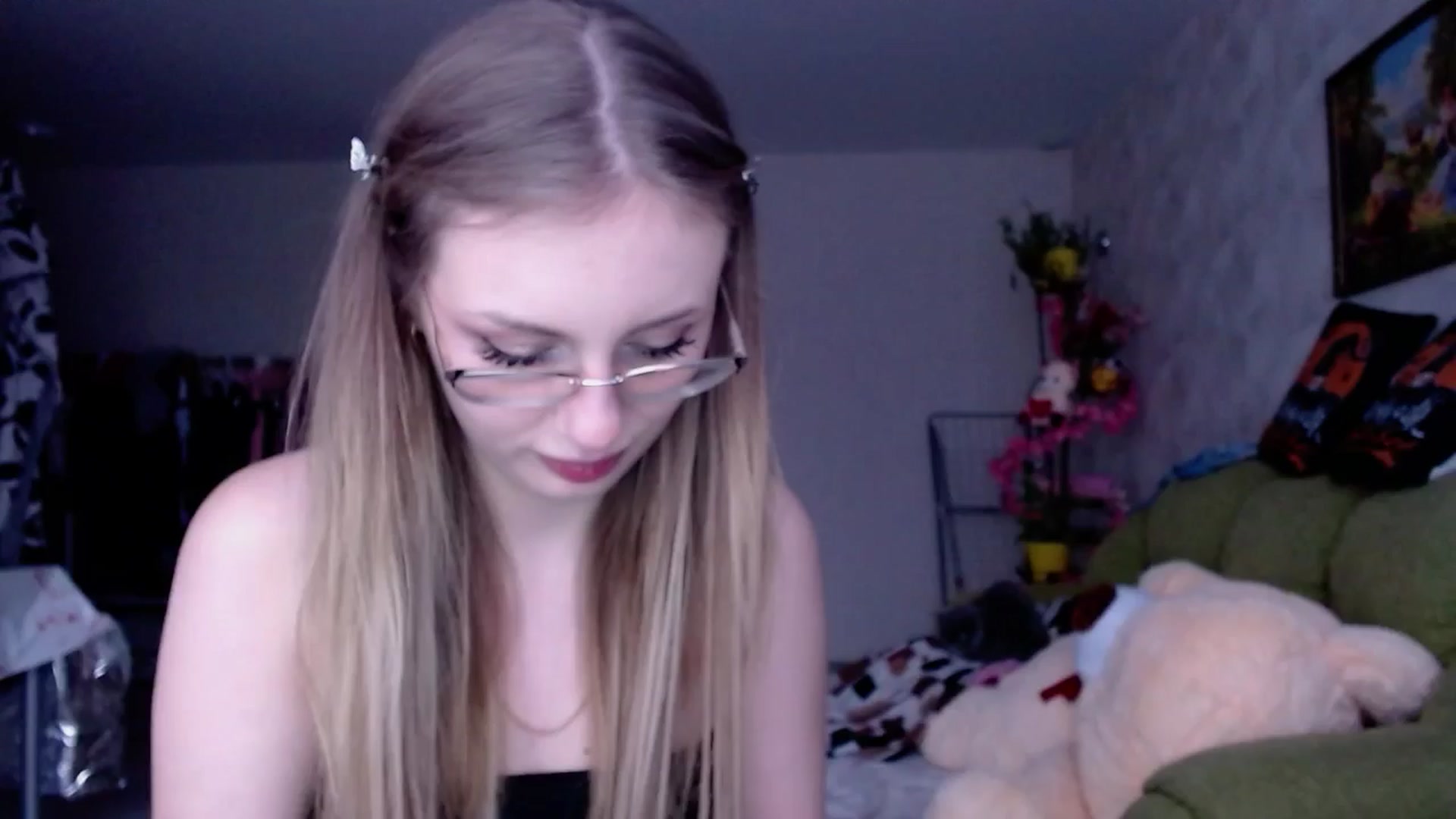Gallery image thumbnail from YaeMiko's myfreecams stream on, 01/06/2025, 14:09 image 4 of 20