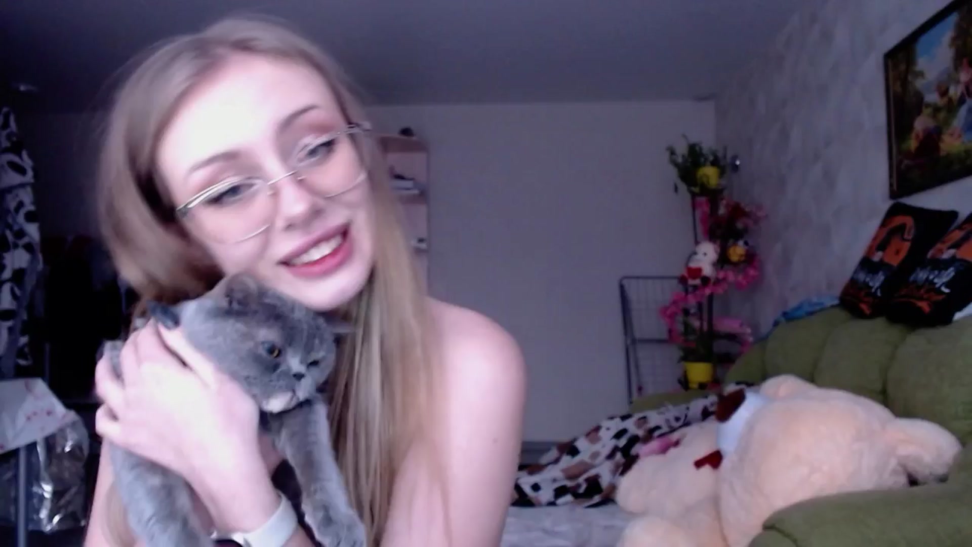 Gallery image thumbnail from YaeMiko's myfreecams stream on, 01/06/2025, 14:09 image 1 of 20