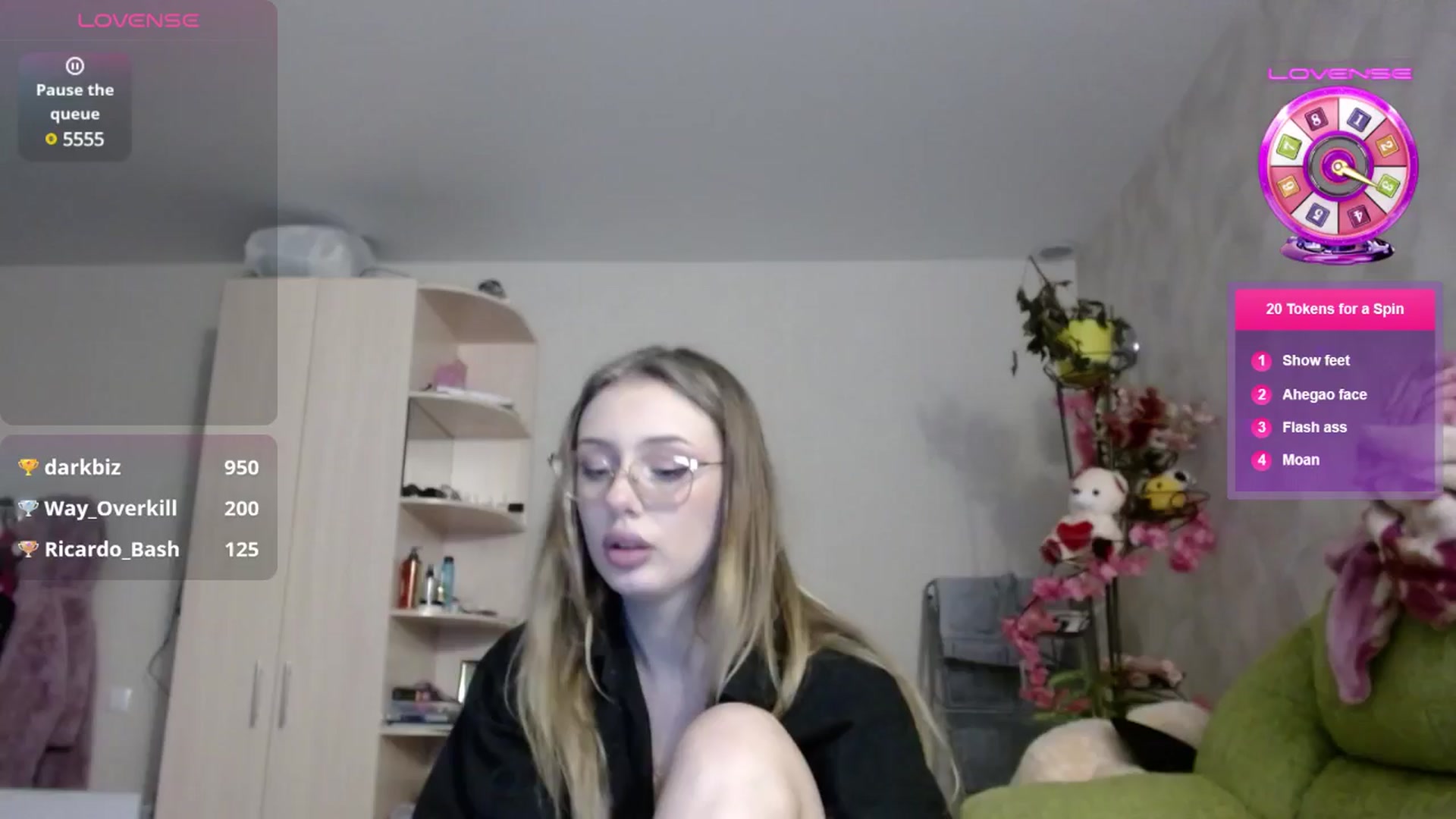 Gallery image thumbnail from YaeMiko's myfreecams stream on, 01/30/2025, 02:00 image 15 of 20