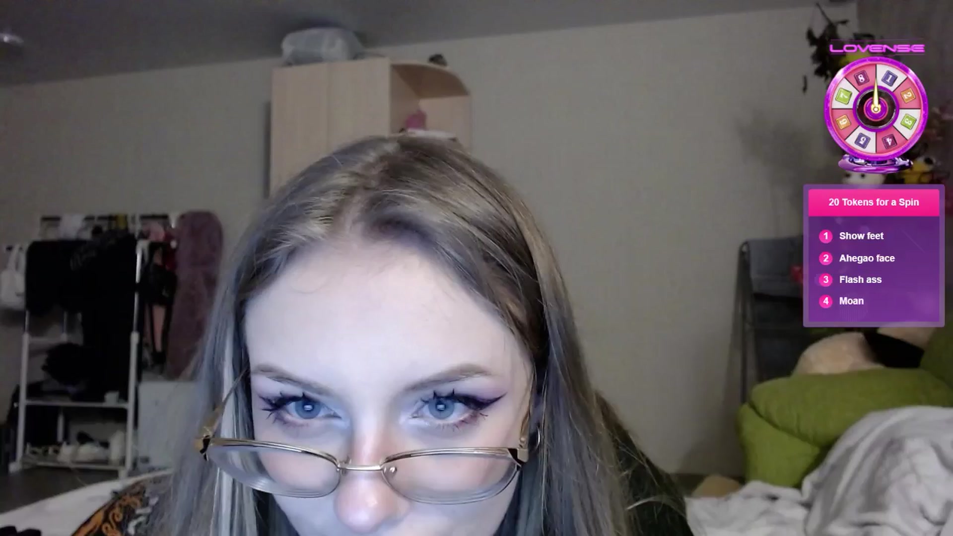 Gallery image thumbnail from YaeMiko's myfreecams stream on, 01/30/2025, 02:48 image 17 of 20