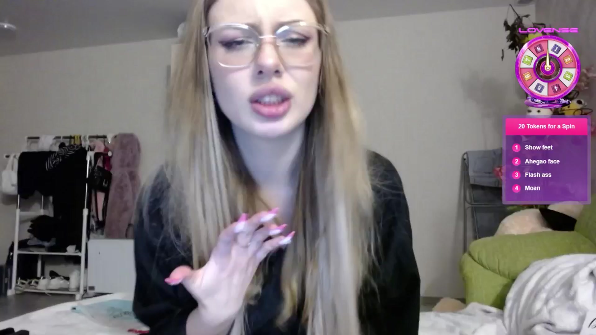 Gallery image thumbnail from YaeMiko's myfreecams stream on, 01/30/2025, 02:48 image 19 of 20
