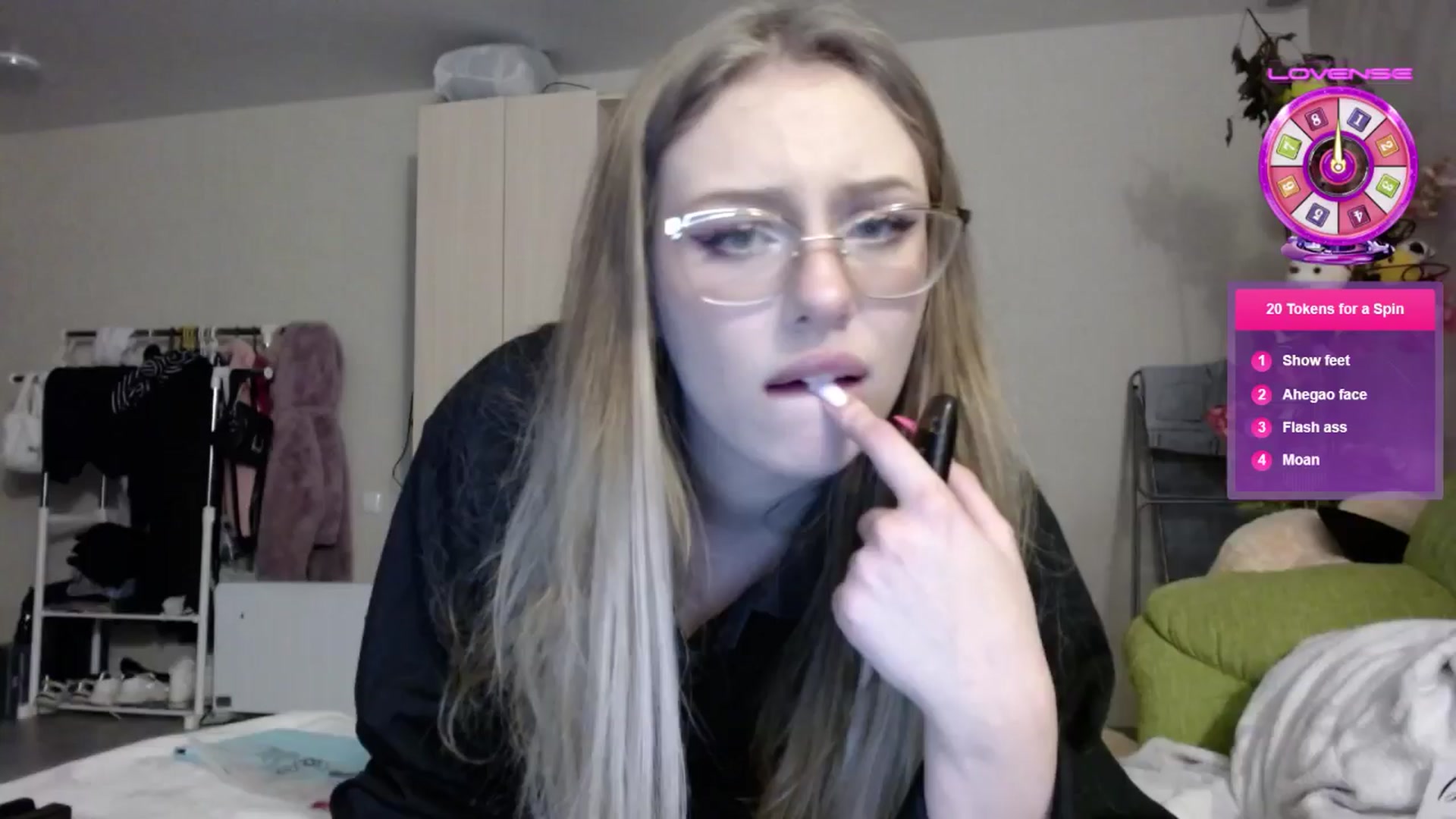 Gallery image thumbnail from YaeMiko's myfreecams stream on, 01/30/2025, 02:48 image 20 of 20