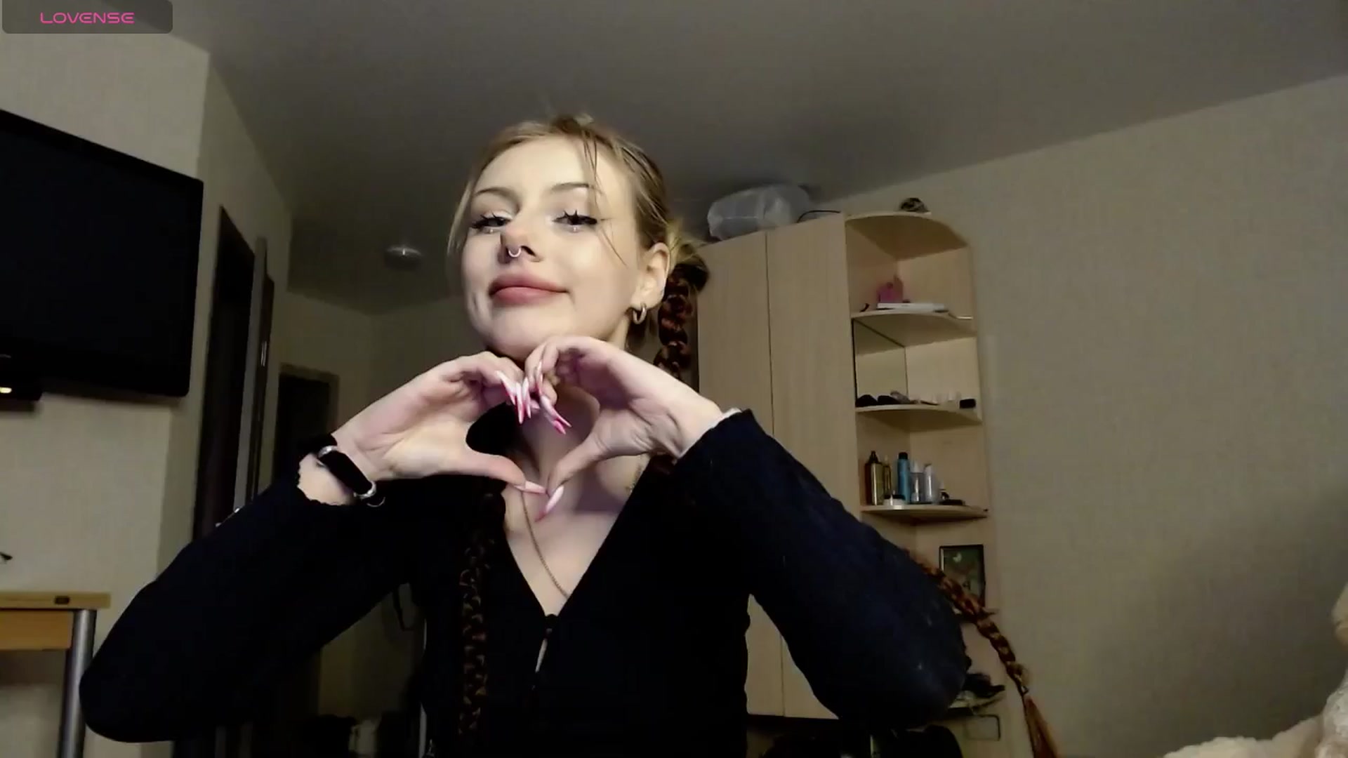 Gallery image thumbnail from YaeMiko's myfreecams stream on, 02/25/2025, 23:16 image 14 of 20