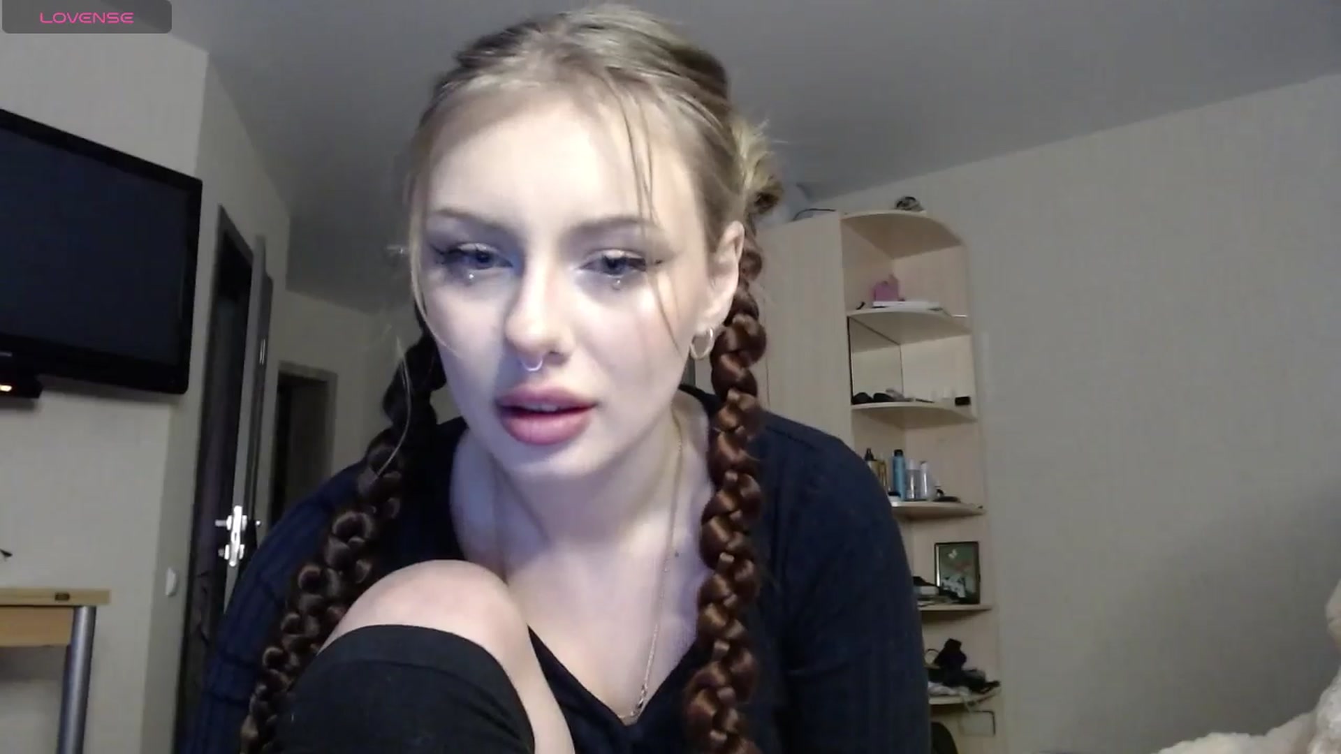 Gallery image thumbnail from YaeMiko's myfreecams stream on, 02/25/2025, 23:16 image 6 of 20