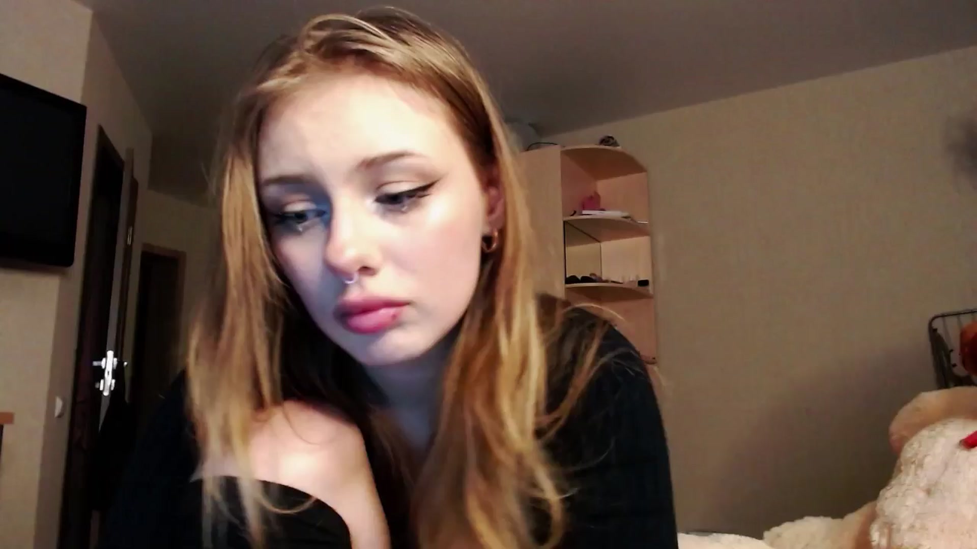Gallery image thumbnail from YaeMiko's myfreecams stream on, 02/26/2025, 02:40 image 14 of 20