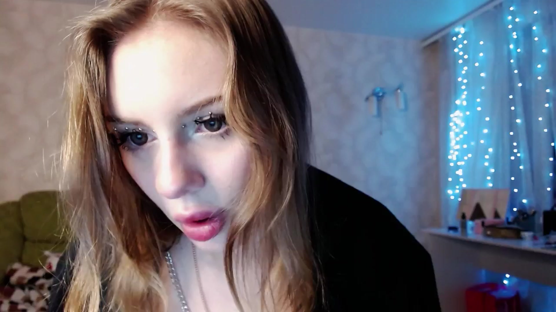 Gallery image thumbnail from YaeMiko's myfreecams stream on, 03/03/2025, 20:45 image 7 of 20
