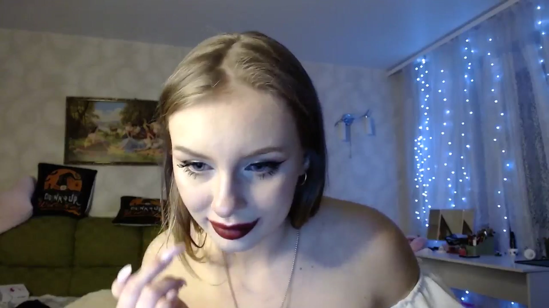 Gallery image thumbnail from YaeMiko's myfreecams stream on, 04/07/2025, 24:25 image 13 of 20