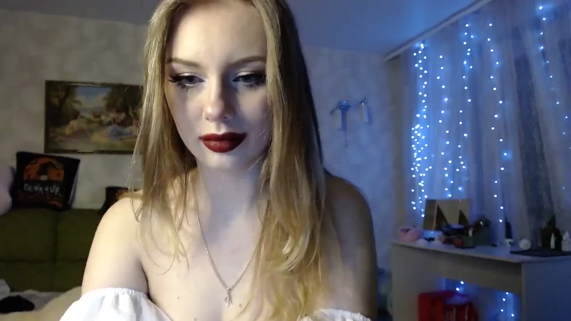Gallery image thumbnail from YaeMiko's myfreecams stream on, 04/07/2025, 24:25 image 9 of 20