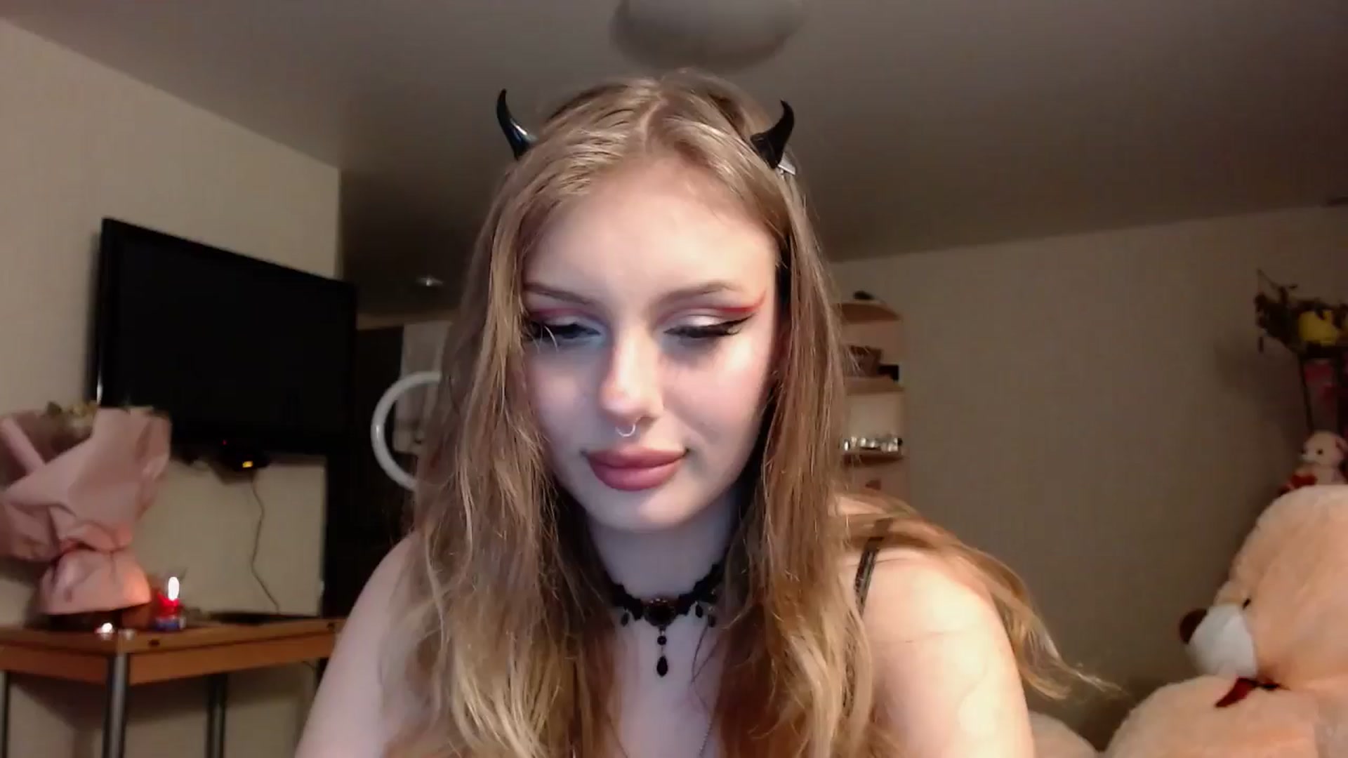 Gallery image thumbnail from YaeMiko's myfreecams stream on, 04/30/2025, 20:14 image 14 of 20