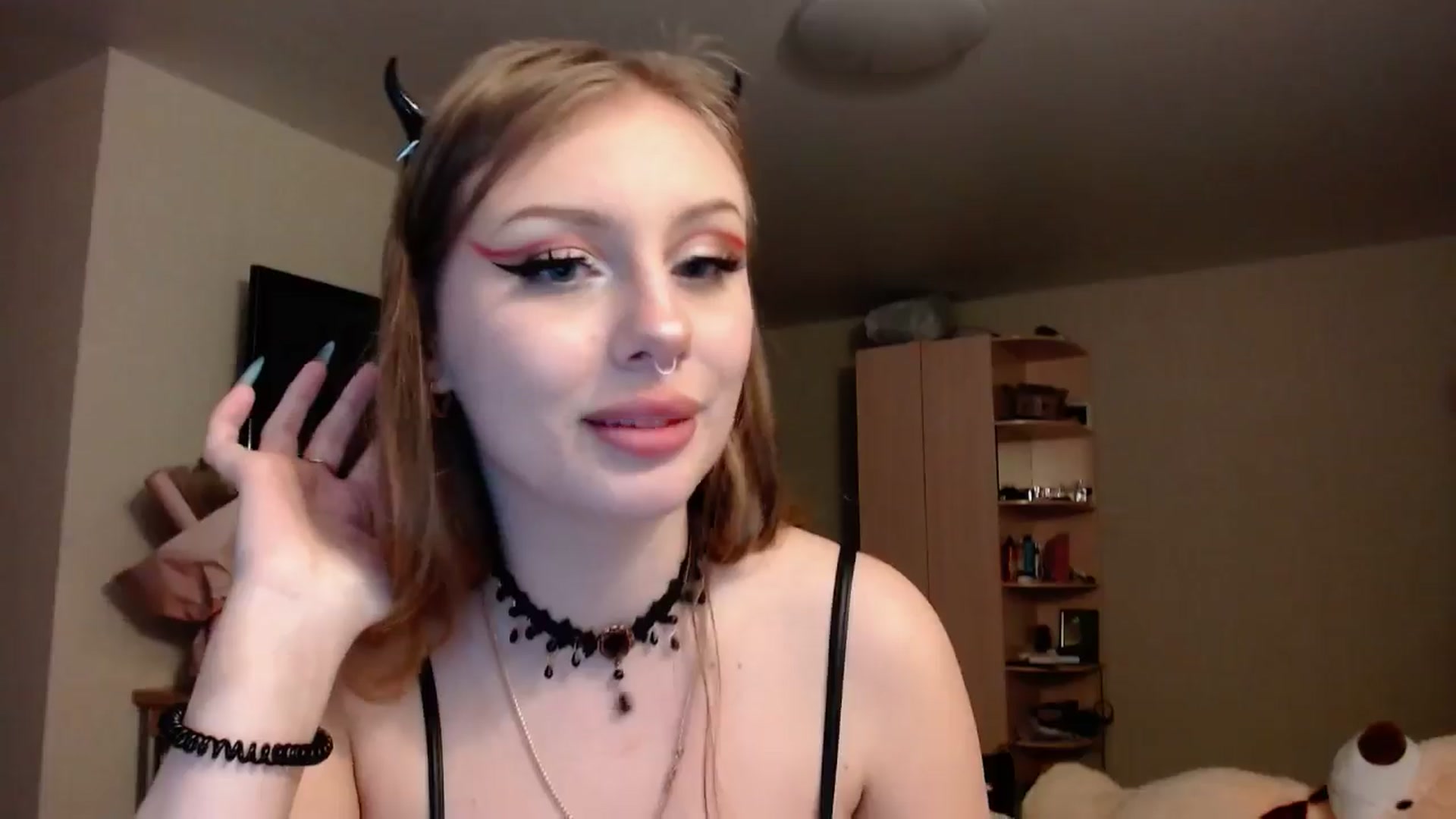 Gallery image thumbnail from YaeMiko's myfreecams stream on, 04/30/2025, 23:24 image 7 of 20