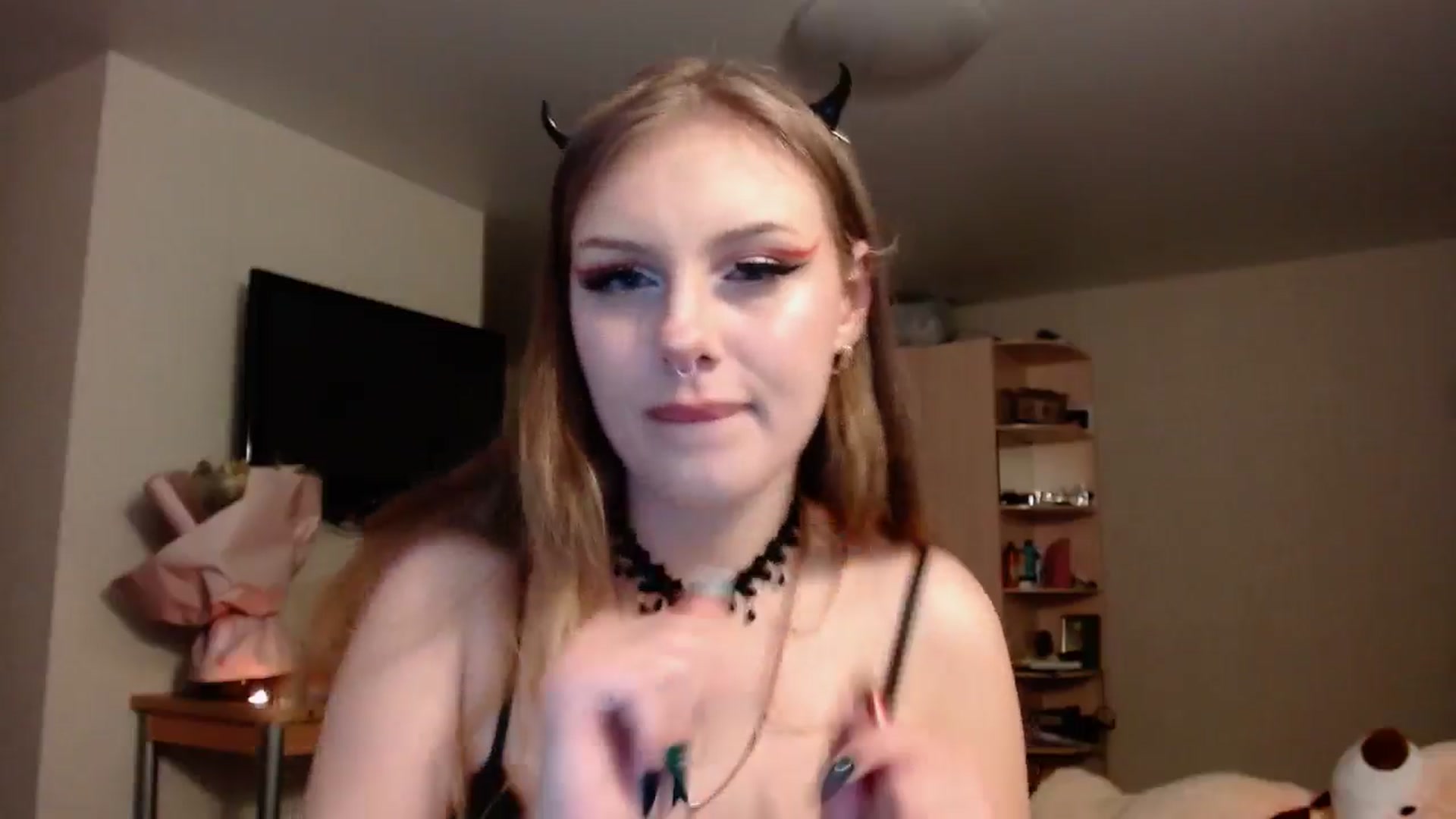 Gallery image thumbnail from YaeMiko's myfreecams stream on, 04/30/2025, 23:24 image 9 of 20