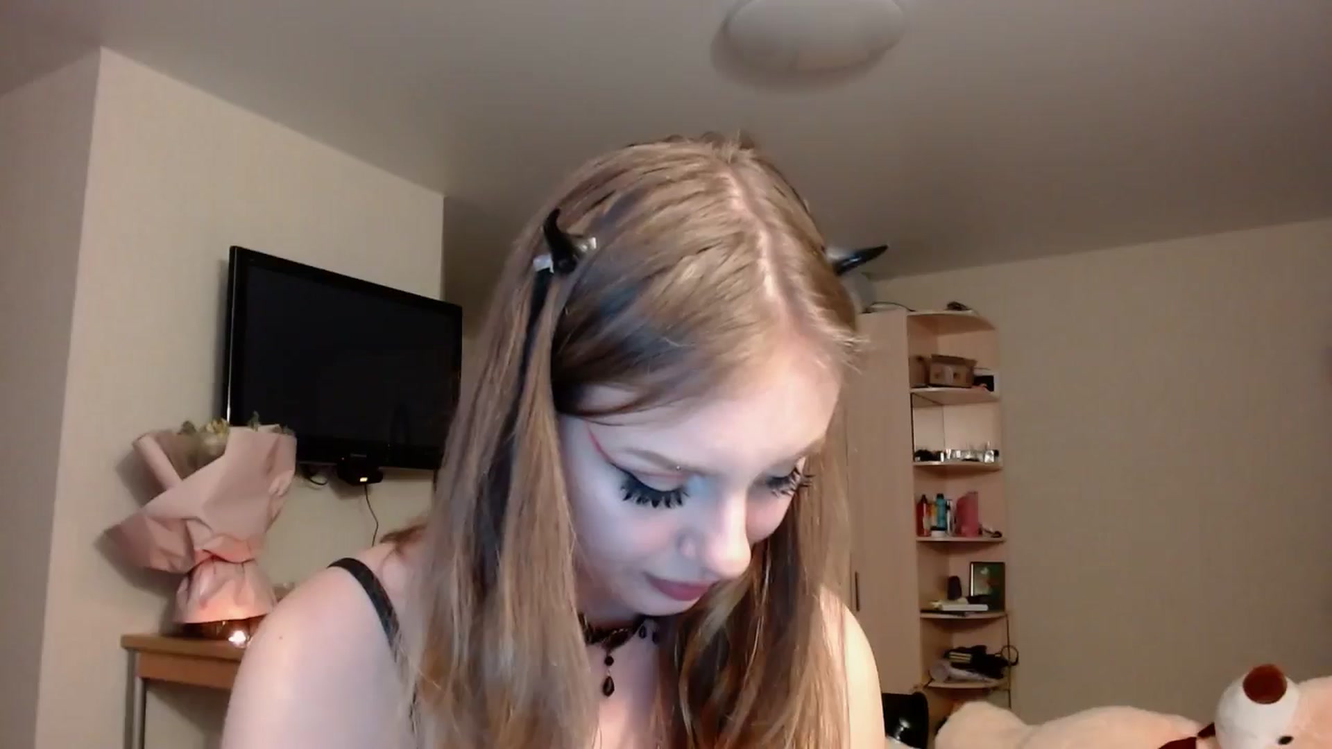 Gallery image thumbnail from YaeMiko's myfreecams stream on, 04/30/2025, 23:24 image 8 of 20