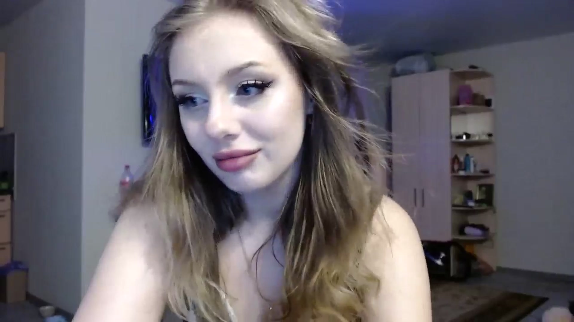 Gallery image thumbnail from YaeMiko's myfreecams stream on, 06/04/2025, 21:07 image 6 of 20