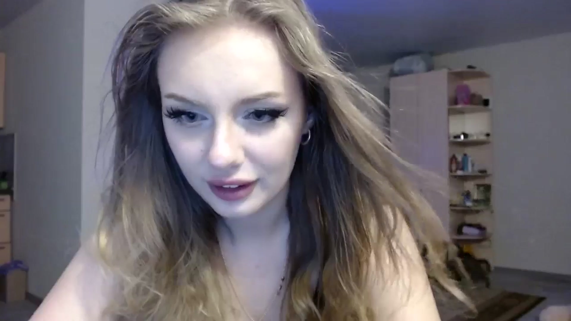 Gallery image thumbnail from YaeMiko's myfreecams stream on, 06/04/2025, 21:07 image 12 of 20