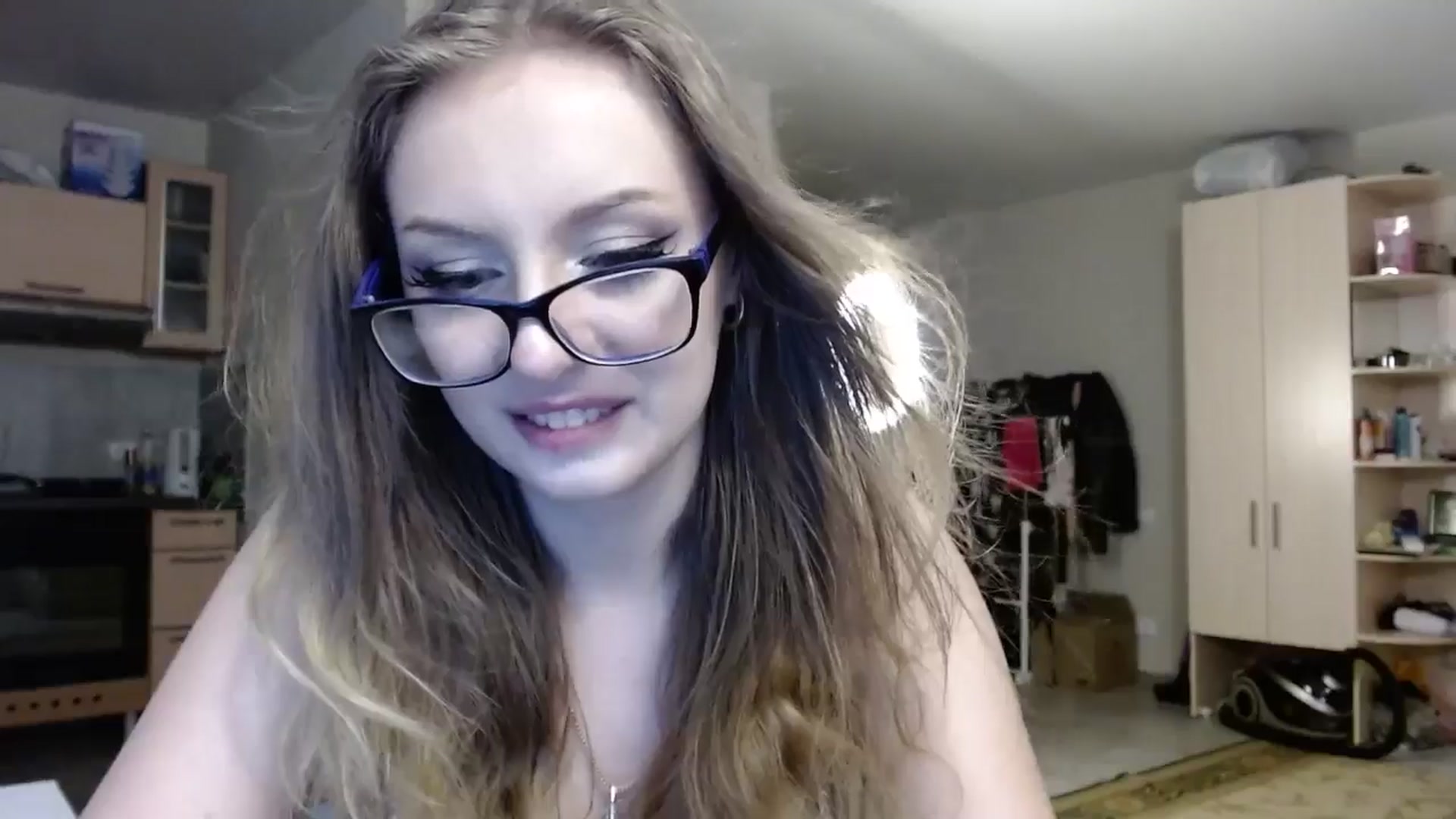 Gallery image thumbnail from YaeMiko's myfreecams stream on, 06/05/2025, 01:28 image 16 of 20