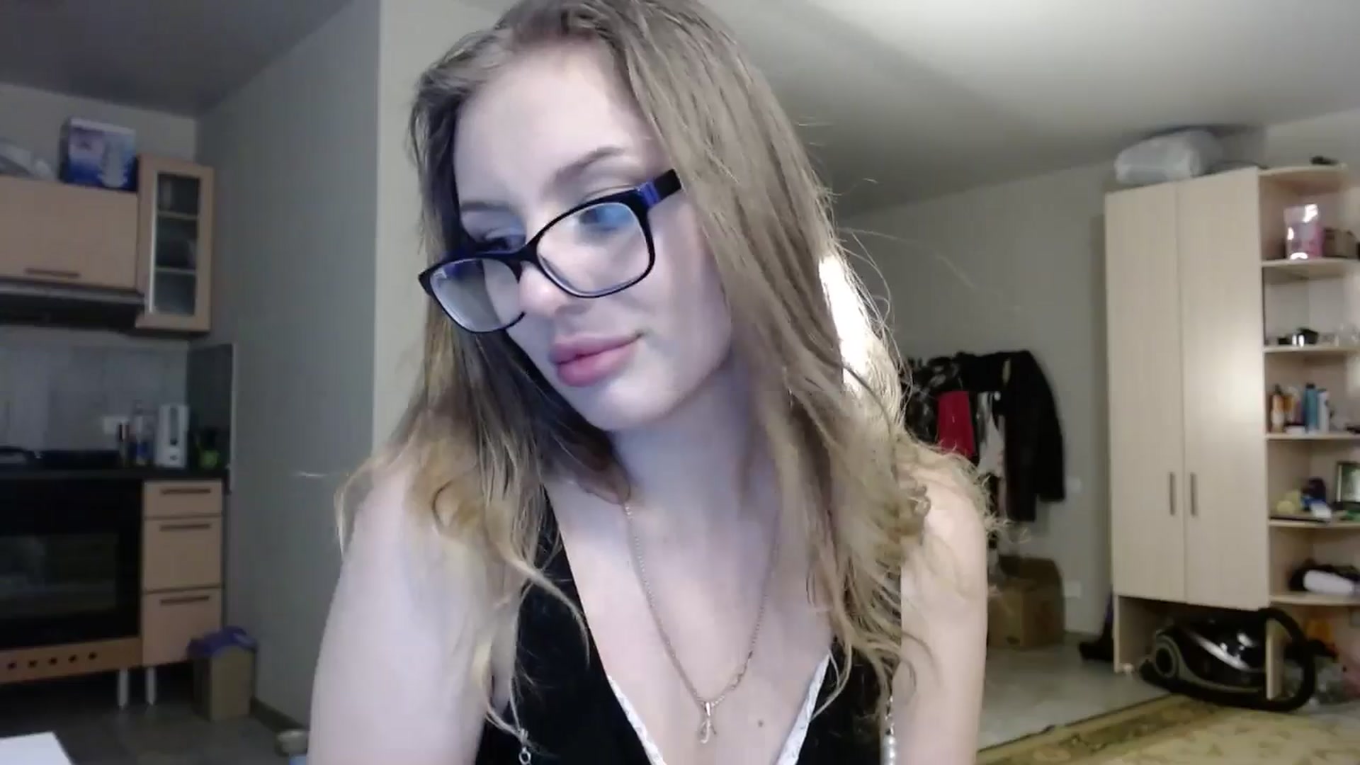 Gallery image thumbnail from YaeMiko's myfreecams stream on, 06/05/2025, 01:28 image 19 of 20