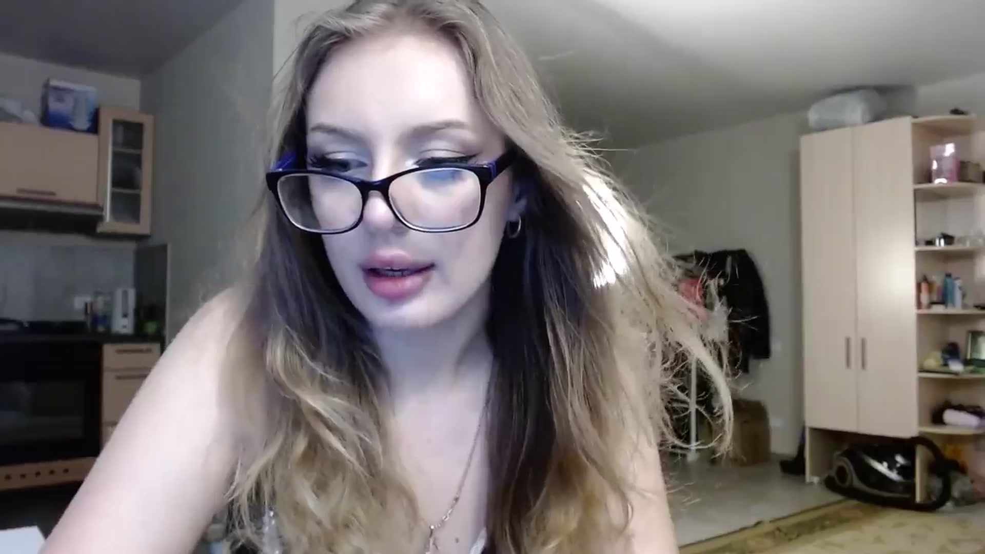 Gallery image thumbnail from YaeMiko's myfreecams stream on, 06/05/2025, 01:28 image 9 of 20