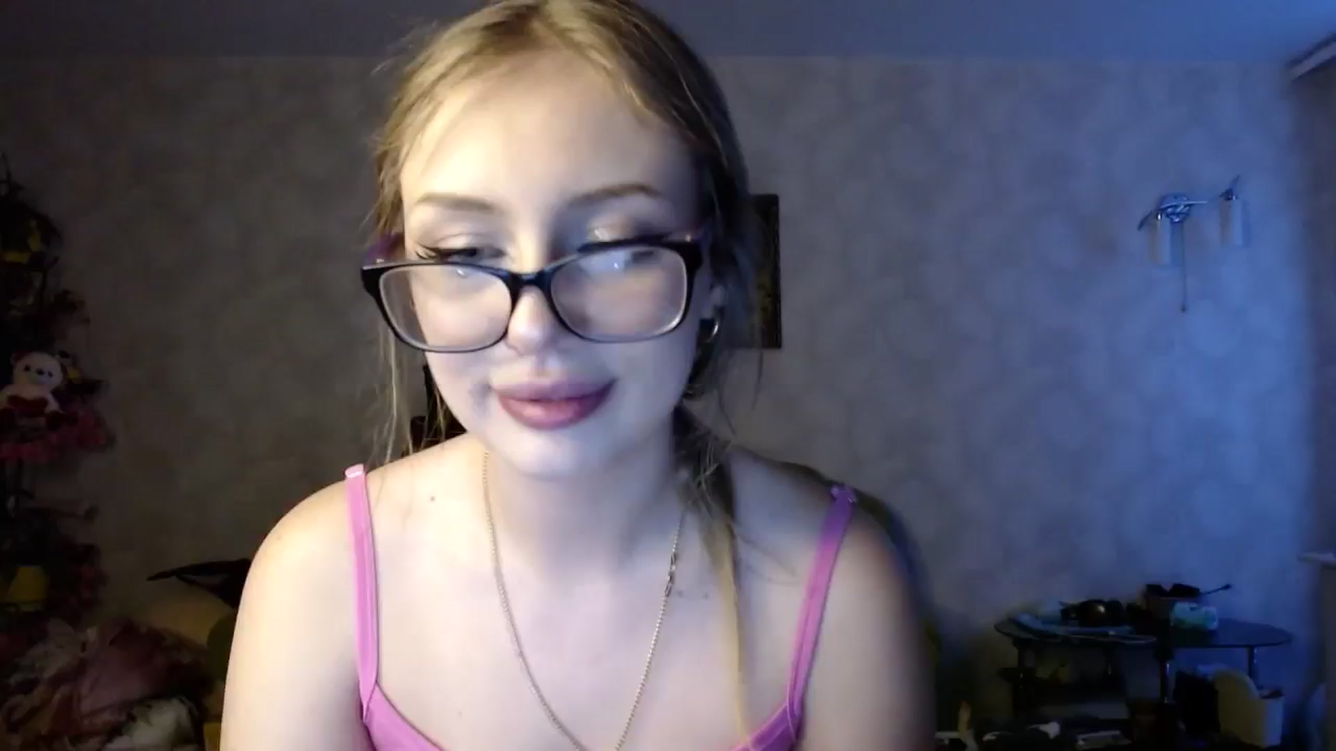 Gallery image thumbnail from YaeMiko's myfreecams stream on, 06/21/2025, 01:50 image 8 of 20