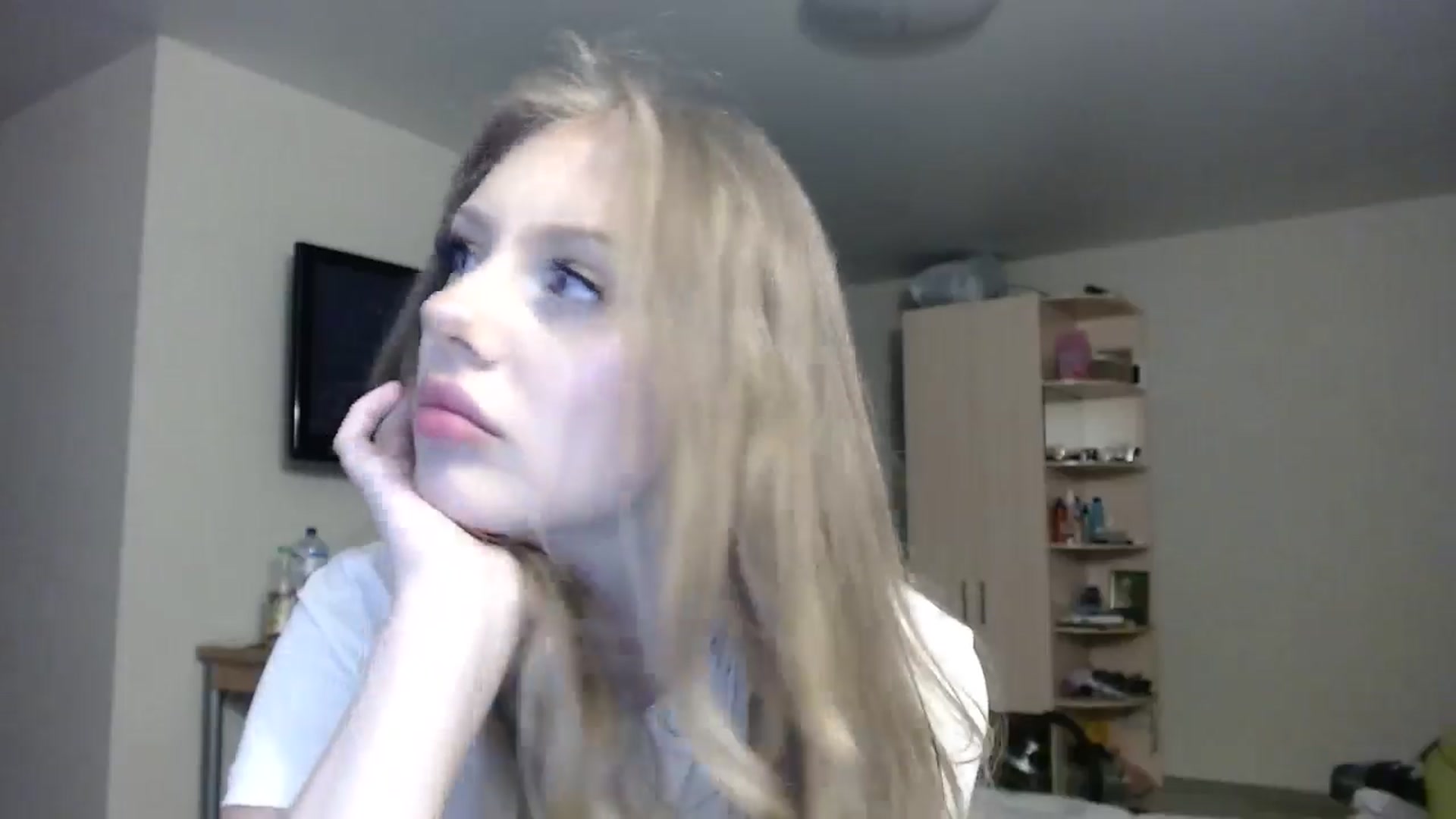 Gallery image thumbnail from YaeMiko's myfreecams stream on, 07/11/2025, 21:40 image 6 of 20
