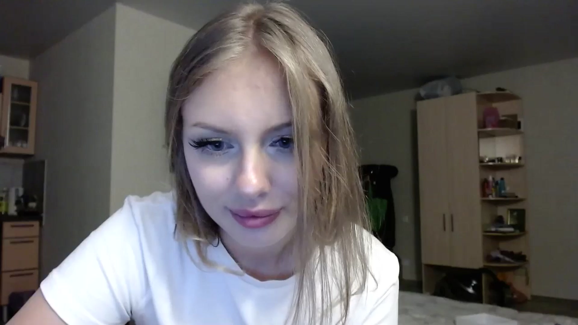 Gallery image thumbnail from YaeMiko's myfreecams stream on, 07/11/2025, 23:41 image 15 of 20