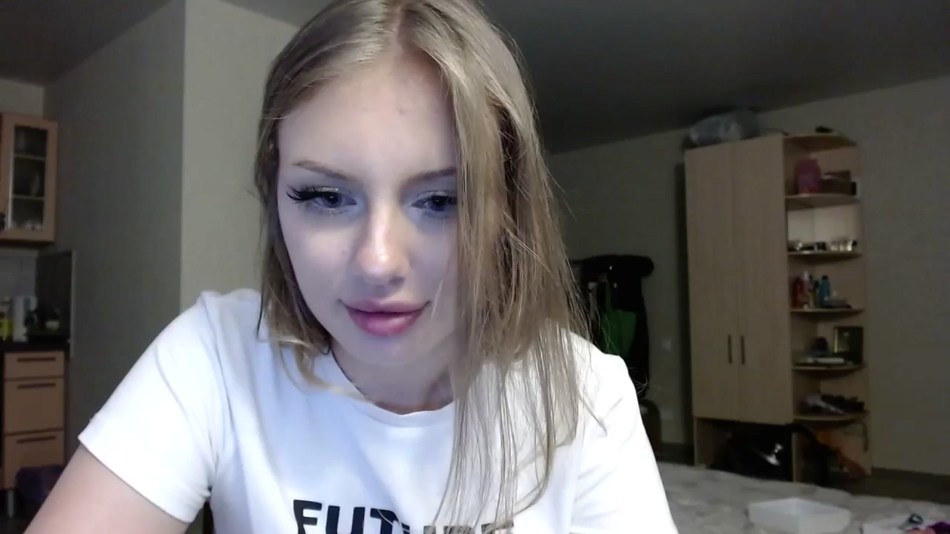 Gallery image thumbnail from YaeMiko's myfreecams stream on, 07/11/2025, 23:41 image 14 of 20