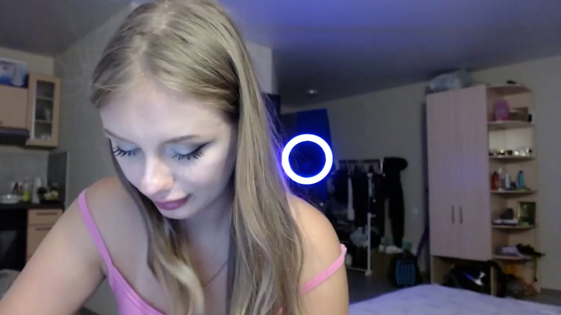 Gallery image thumbnail from YaeMiko's myfreecams stream on, 07/29/2025, 24:23 image 12 of 20