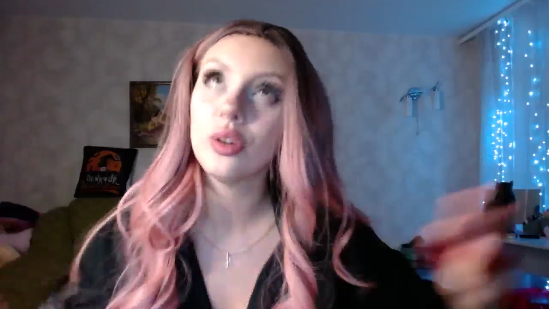 Gallery image thumbnail from YaeMiko's myfreecams stream on, 08/05/2025, 24:01 image 16 of 20
