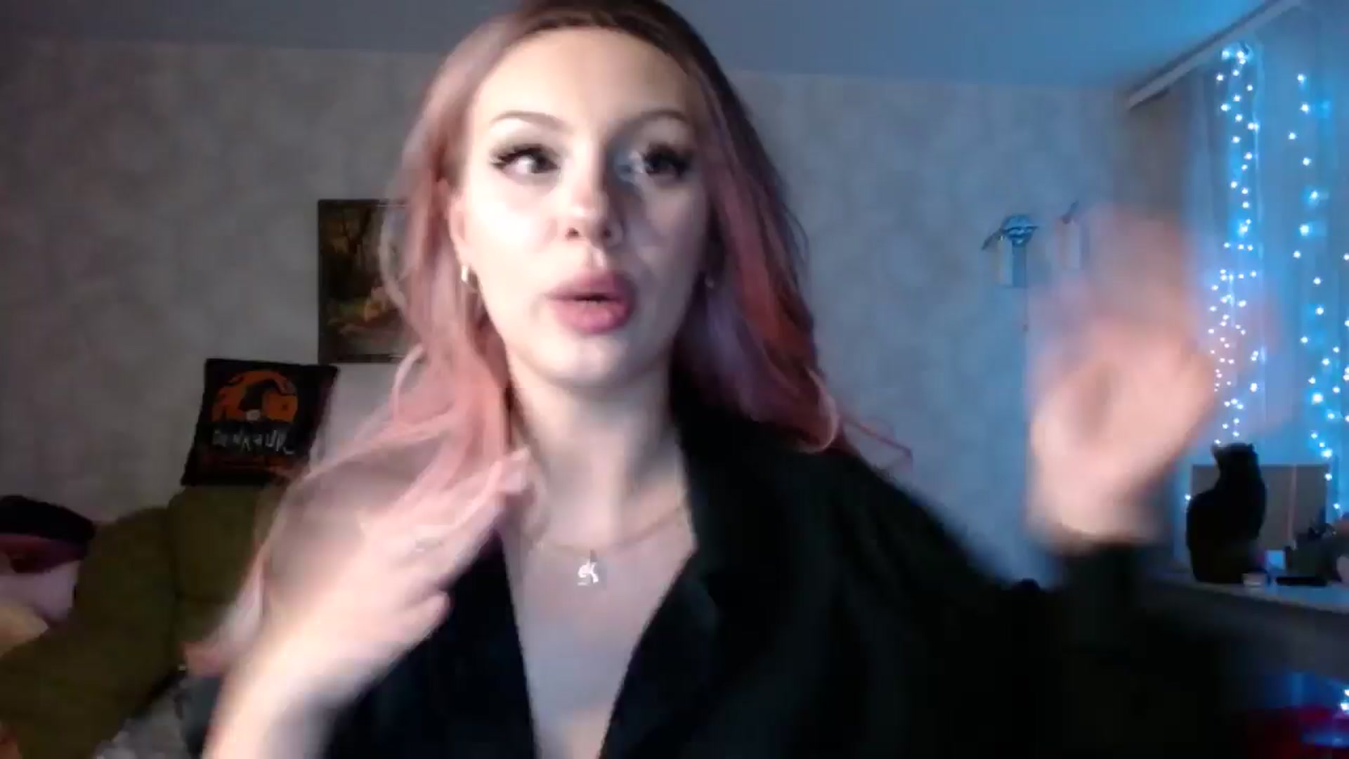 Gallery image thumbnail from YaeMiko's myfreecams stream on, 08/05/2025, 24:01 image 15 of 20