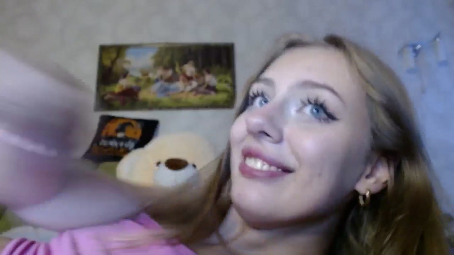 Gallery image thumbnail from YaeMiko's myfreecams stream on, 08/31/2025, 23:24 image 15 of 20
