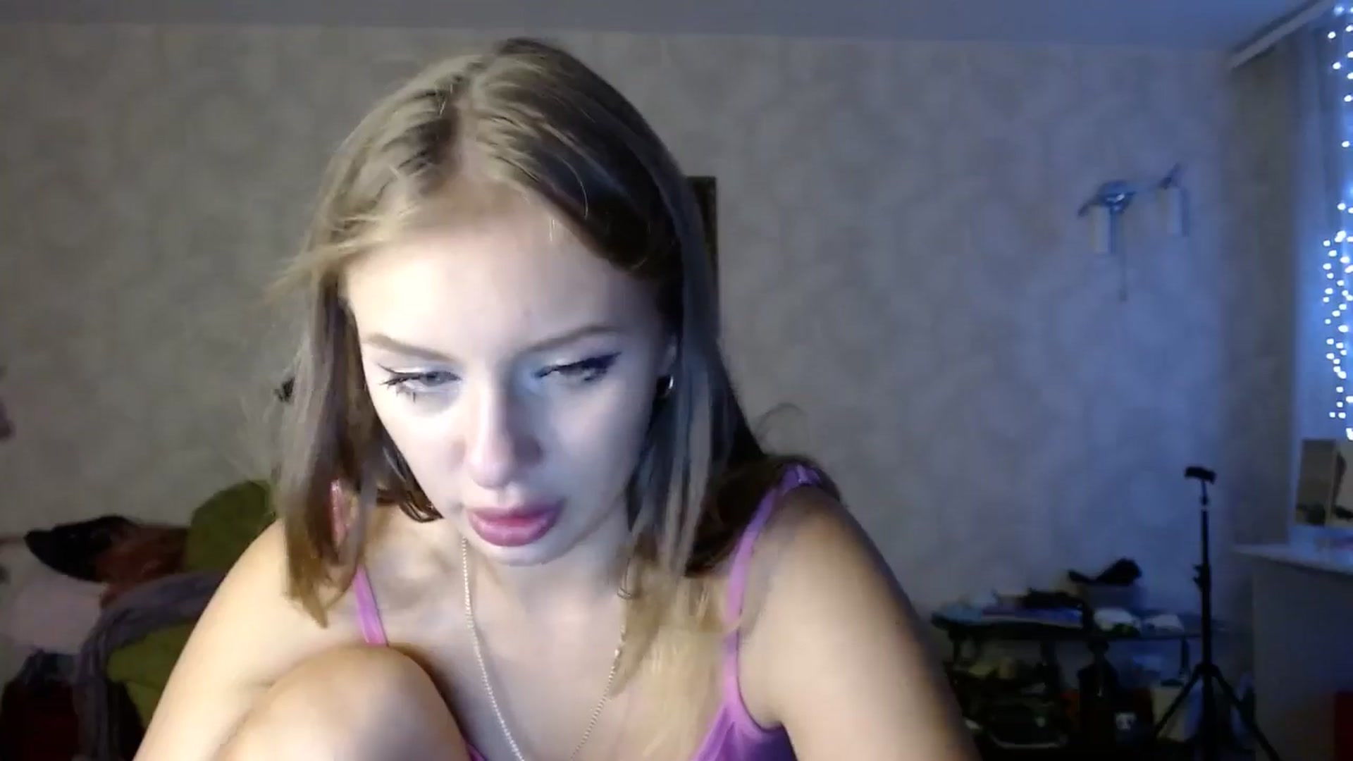 Gallery image thumbnail from YaeMiko's myfreecams stream on, 09/01/2025, 24:12 image 15 of 20