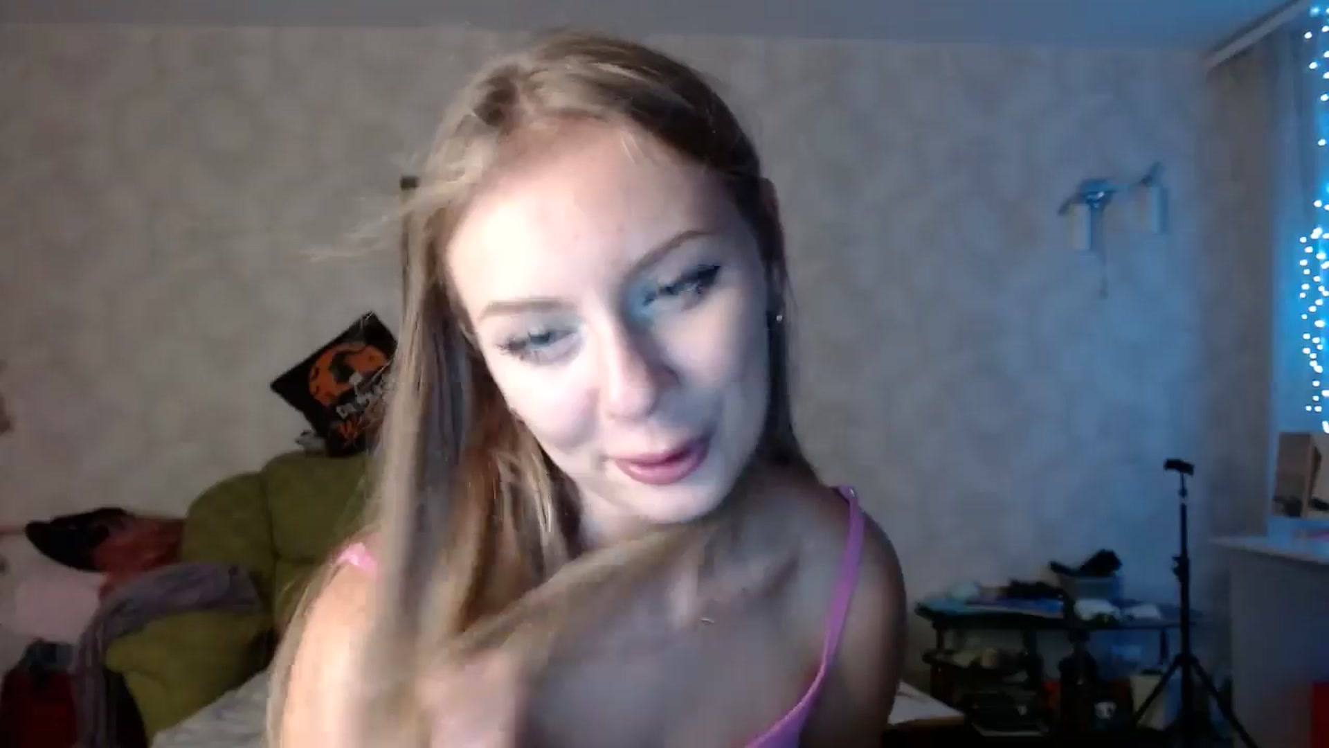 Gallery image thumbnail from YaeMiko's myfreecams stream on, 09/01/2025, 24:12 image 11 of 20
