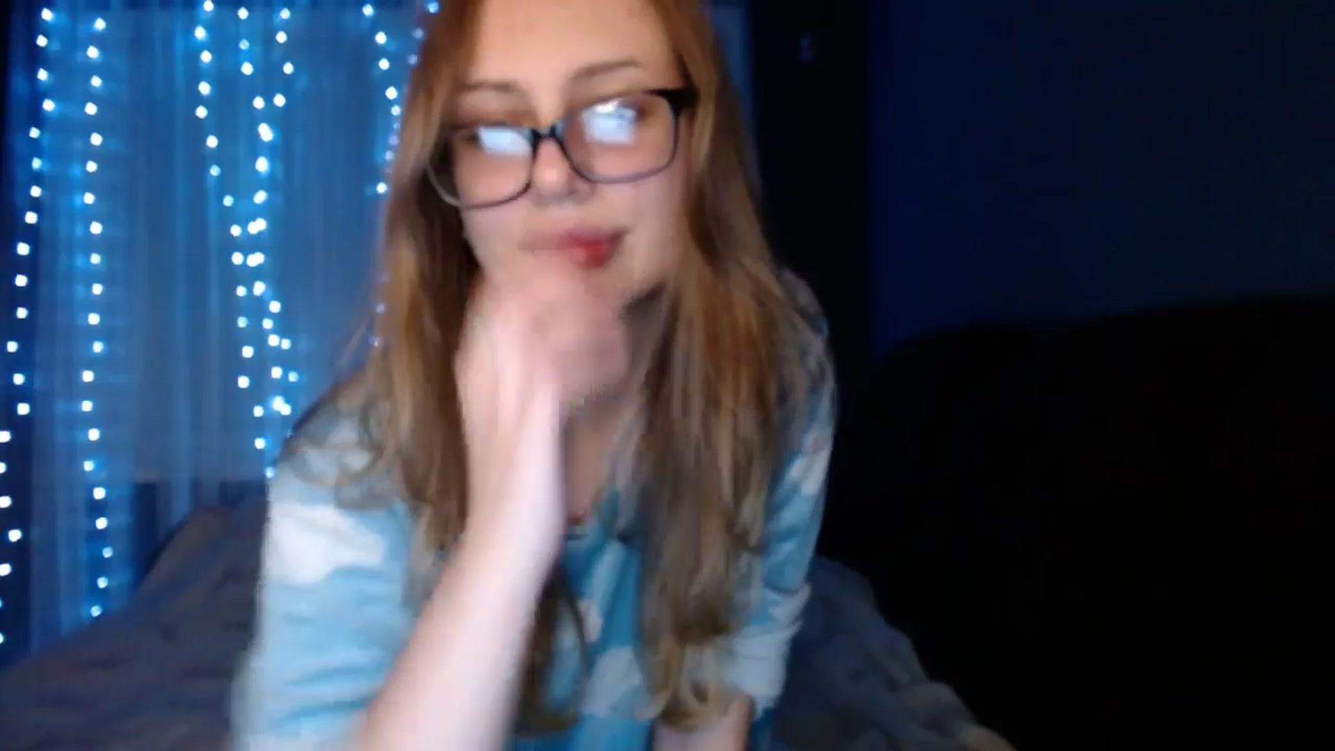 Gallery image thumbnail from YaeMiko's myfreecams stream on, 10/10/2025, 24:16 image 6 of 20