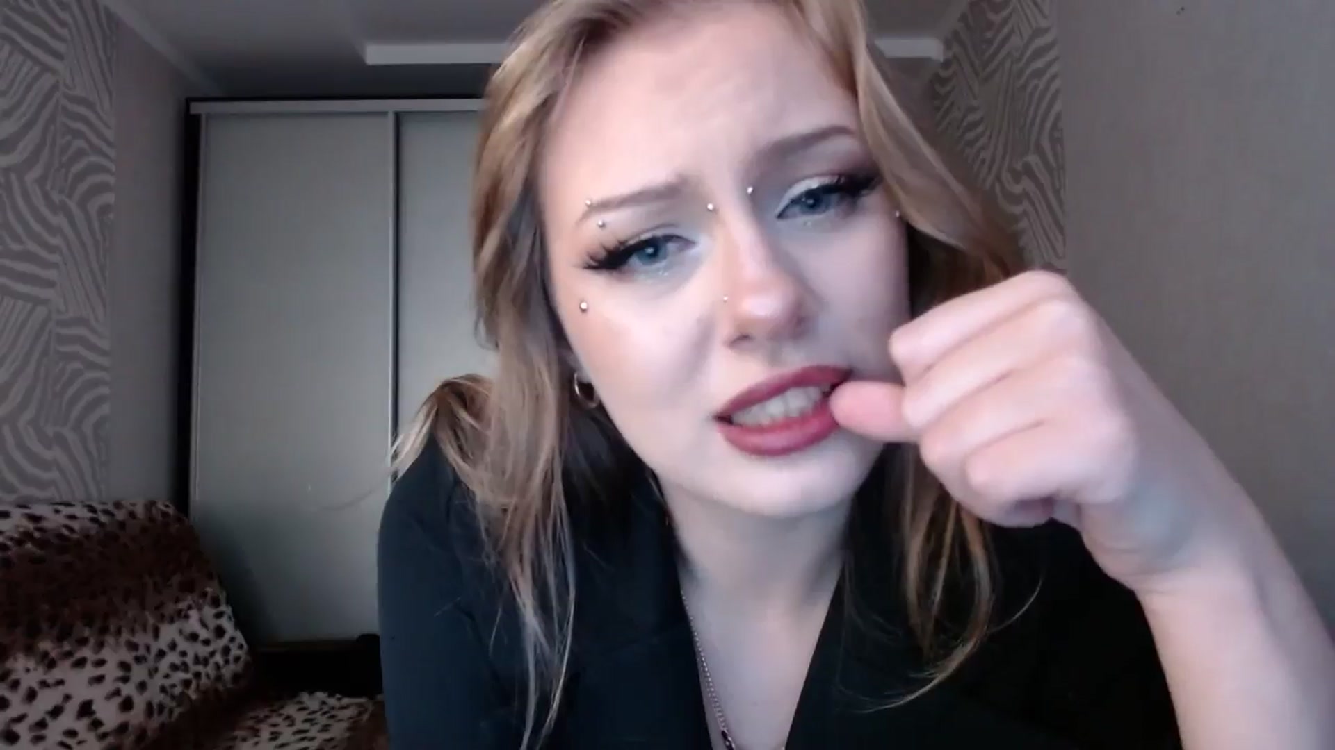 Gallery image thumbnail from YaeMiko's myfreecams stream on, 10/14/2025, 06:33 image 7 of 20