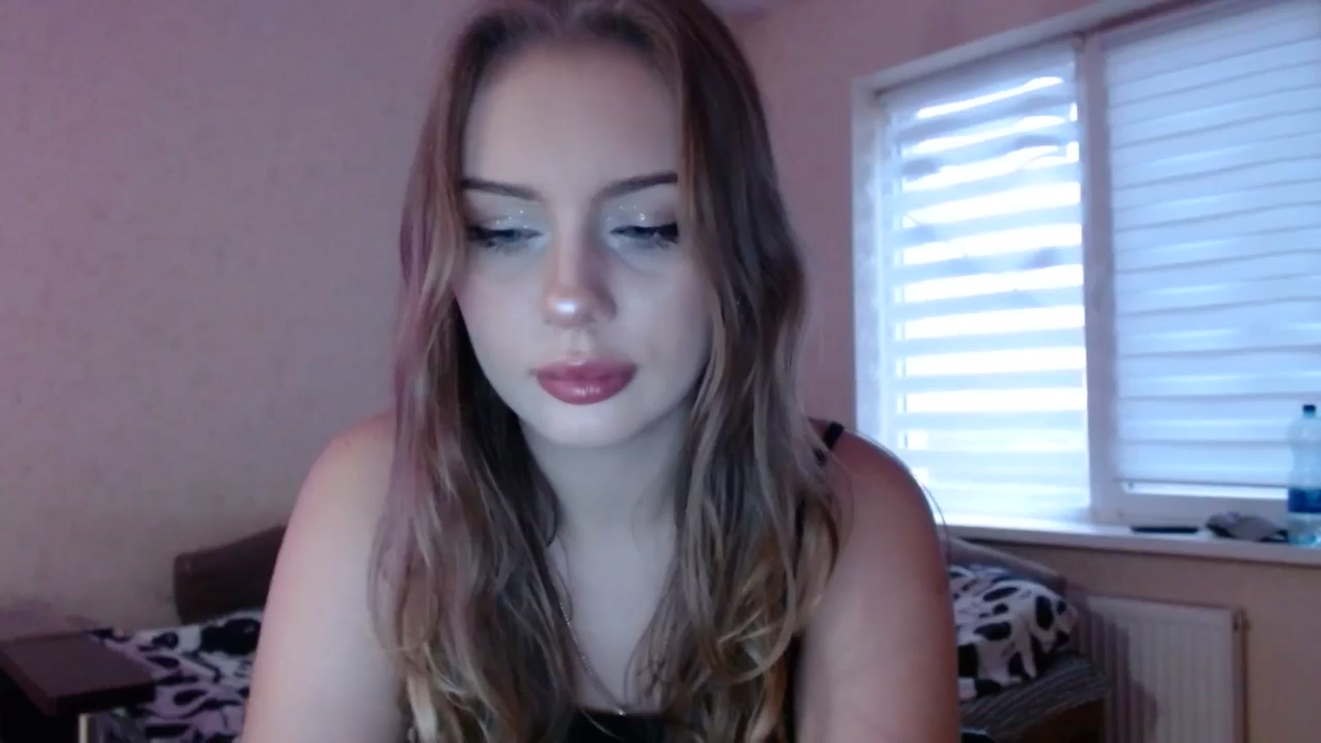Gallery image thumbnail from YaeMiko's myfreecams stream on, 11/12/2025, 14:42 image 6 of 20