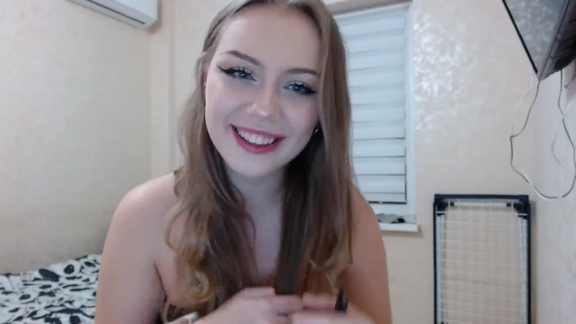 Gallery image thumbnail from YaeMiko's myfreecams stream on, 11/13/2025, 15:08 image 19 of 20
