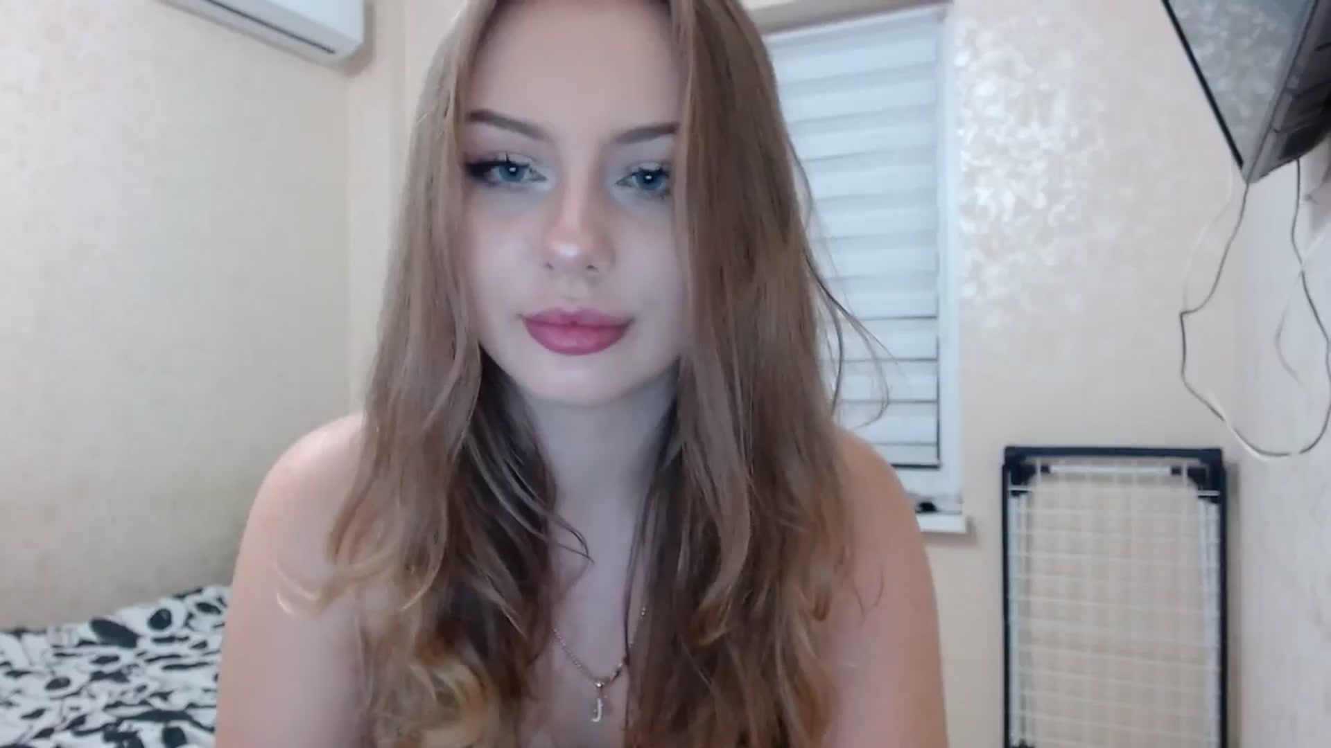 Gallery image thumbnail from YaeMiko's myfreecams stream on, 11/13/2025, 15:08 image 11 of 20