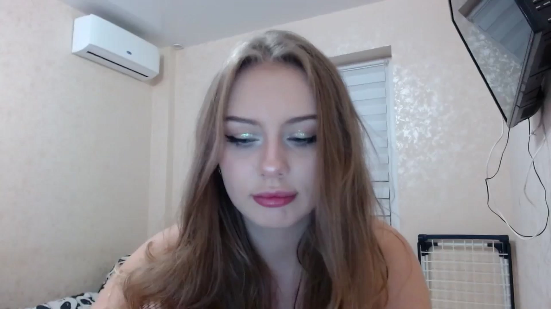 Gallery image thumbnail from YaeMiko's myfreecams stream on, 11/13/2025, 15:08 image 3 of 20